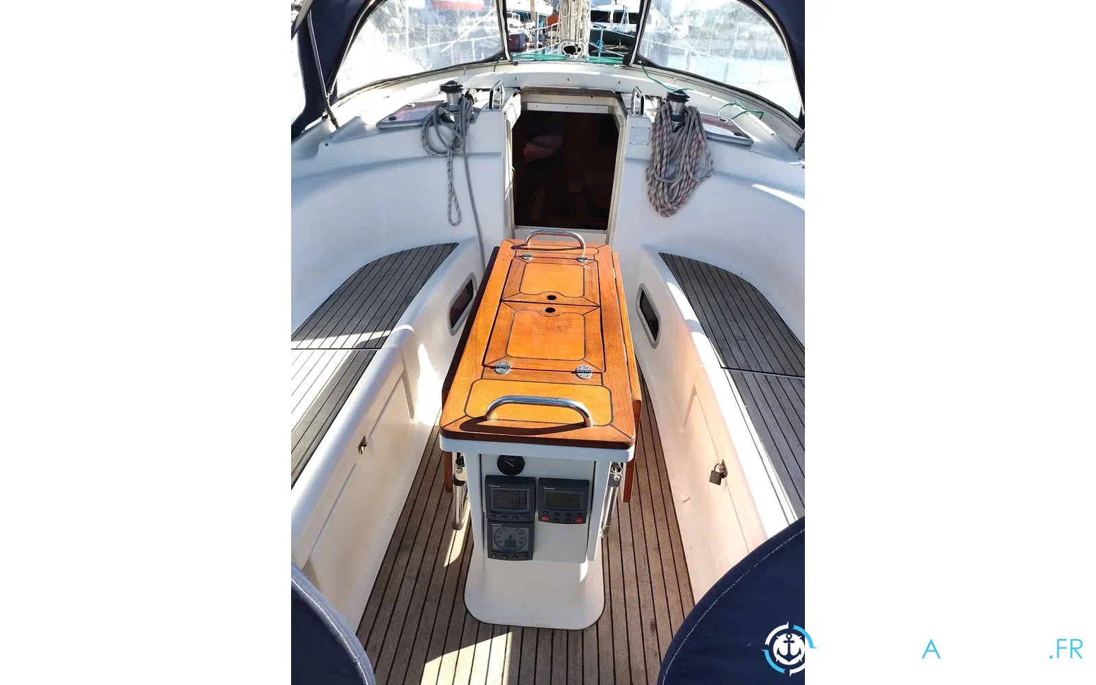 slider 4 Bavaria 42 cruiser
