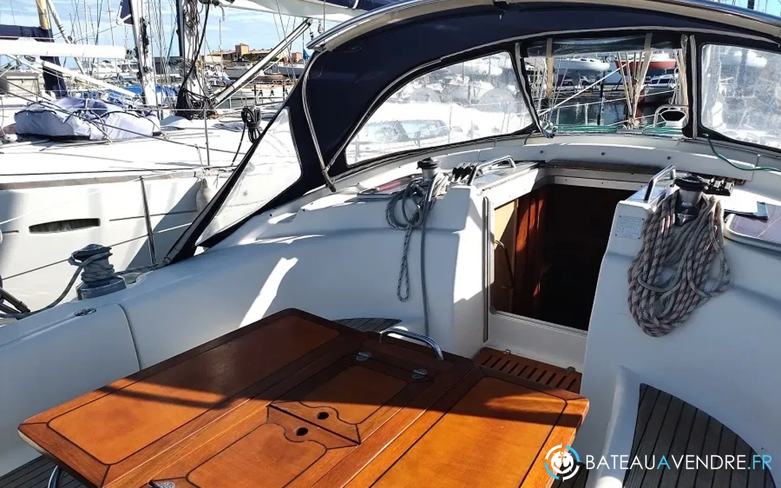 slider 8 Bavaria 42 cruiser