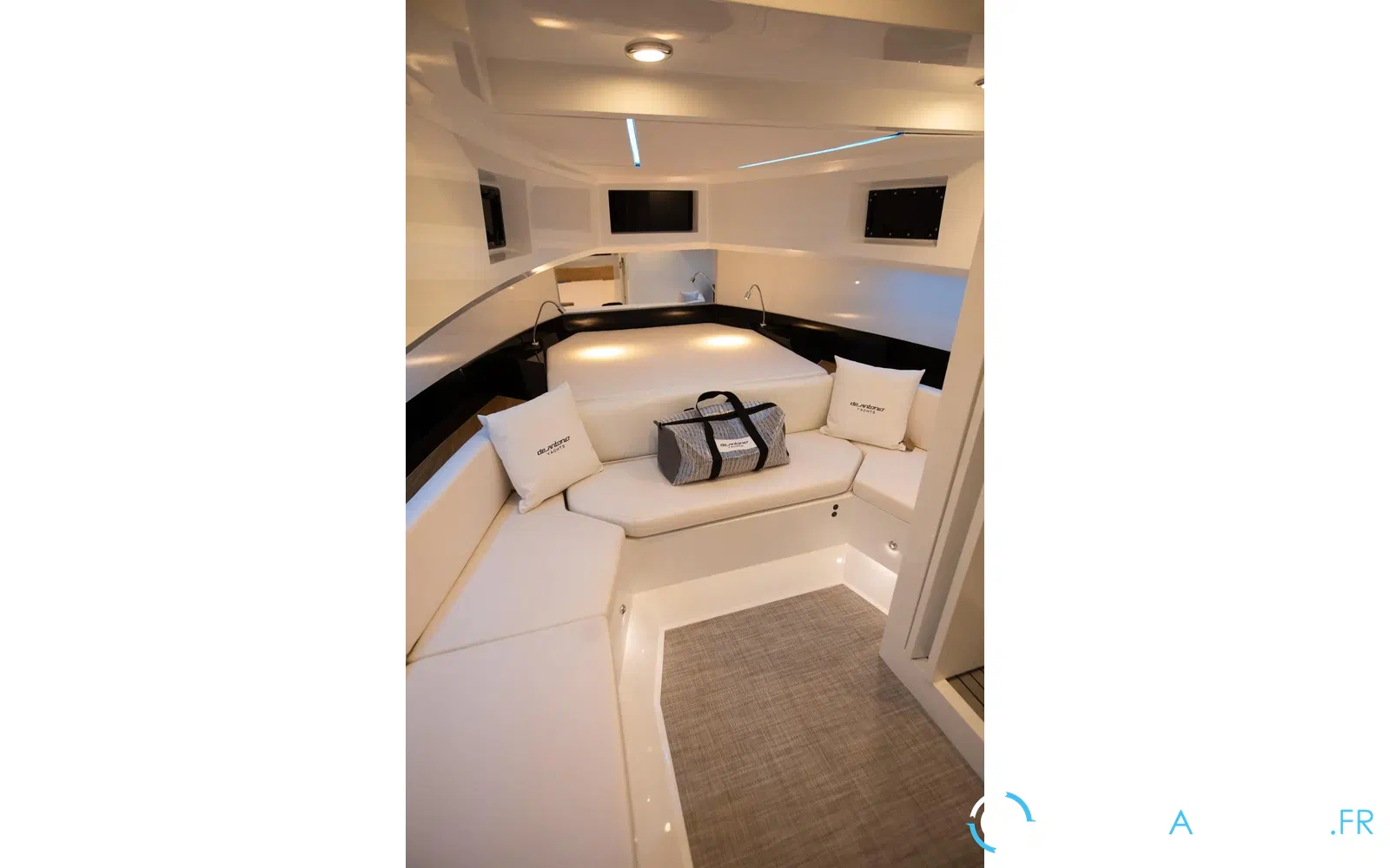slider 19 De Antonio Yachts D36 Open