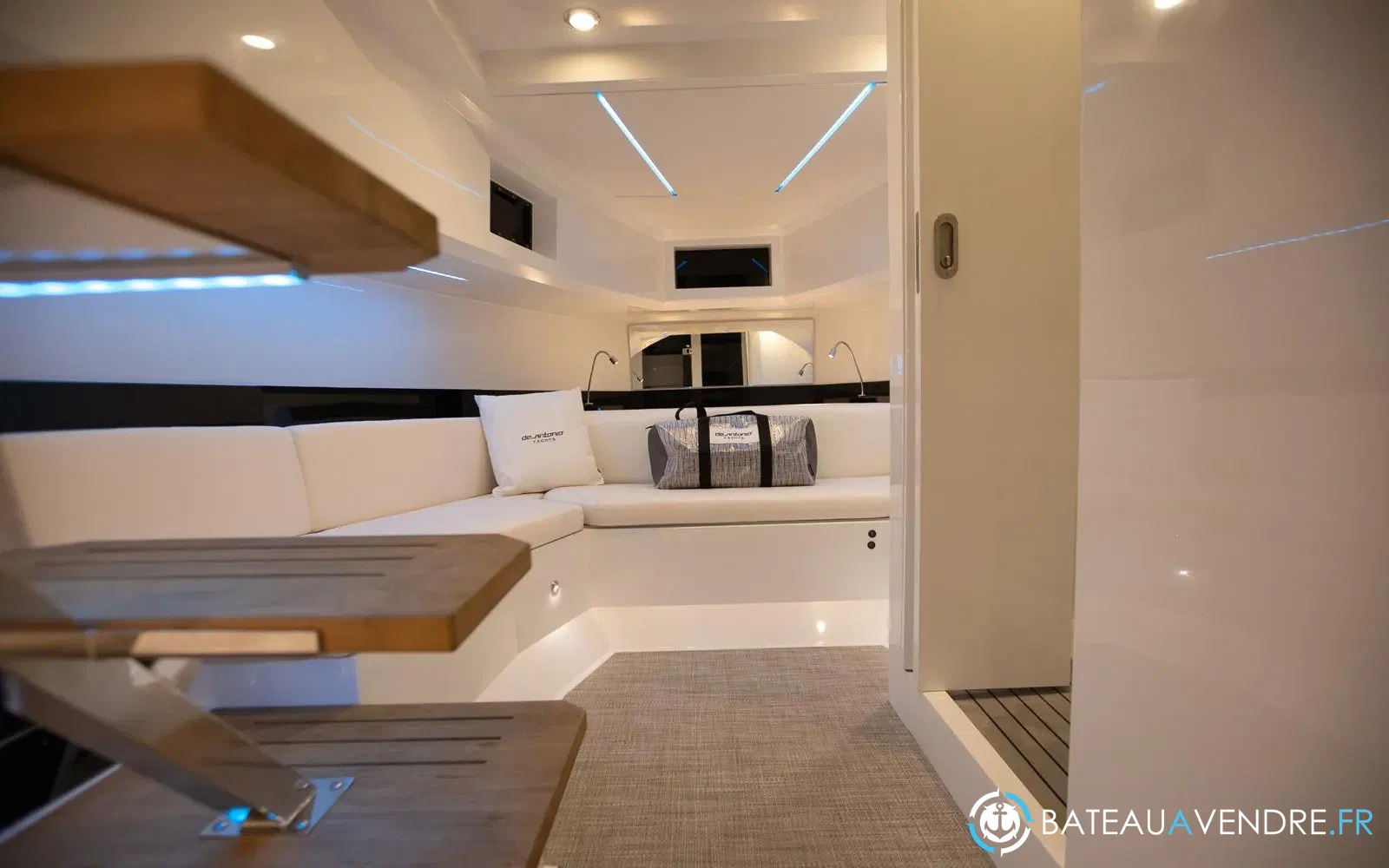 slider 22 De Antonio Yachts D36 Open