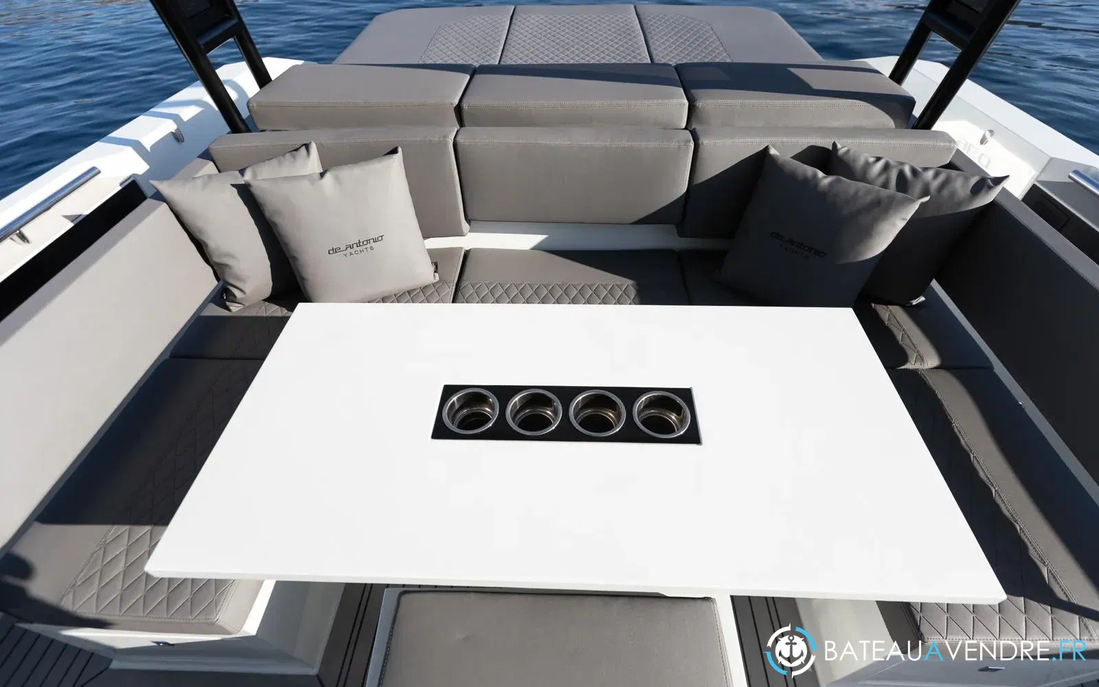 slider 12 De Antonio Yachts D36 Open