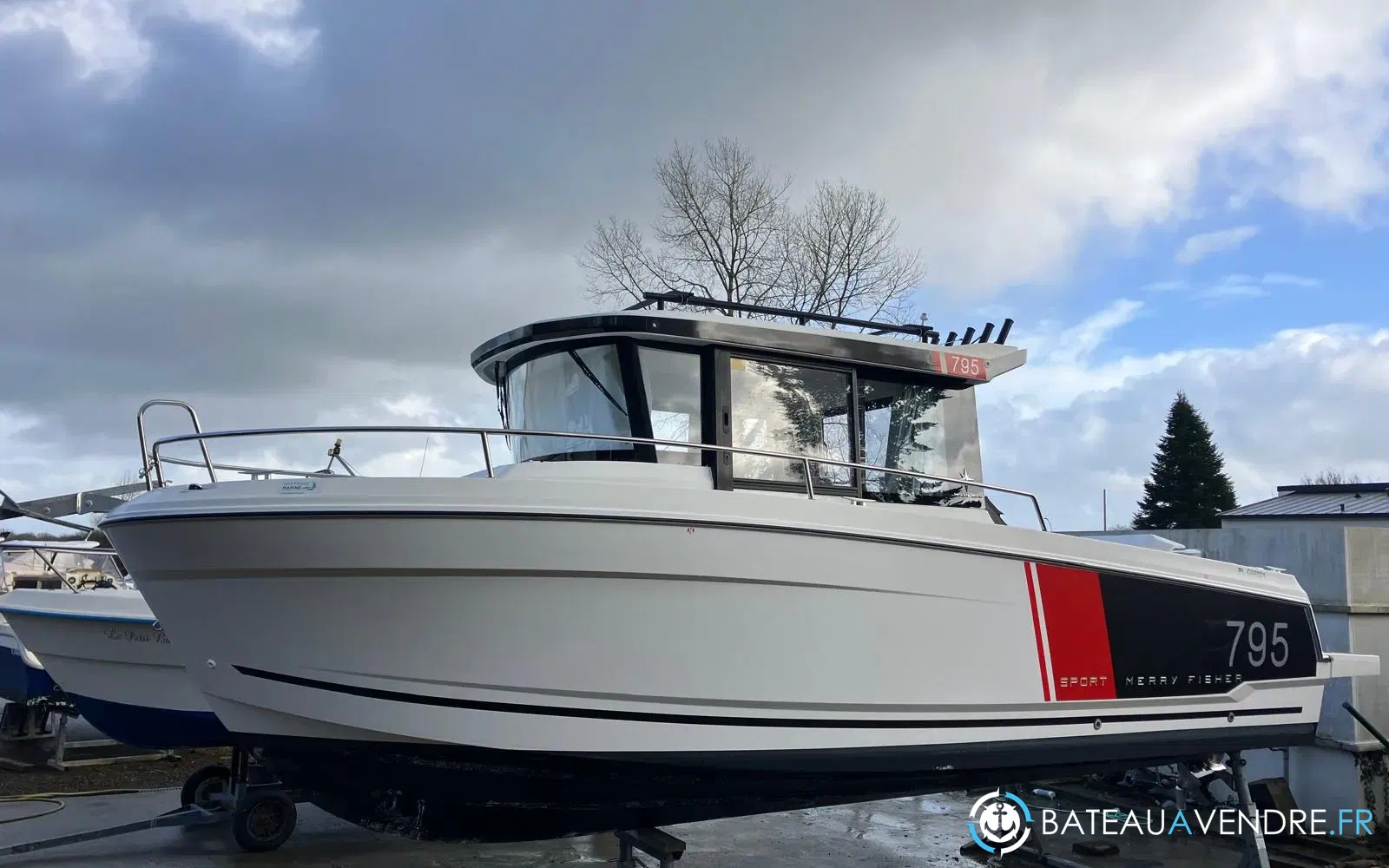 slider 3 Jeanneau Merry Fisher 795 Sport Serie 2