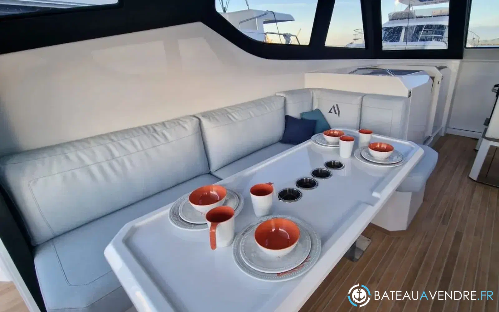 slider 14 Aventura Yacht 38 SC