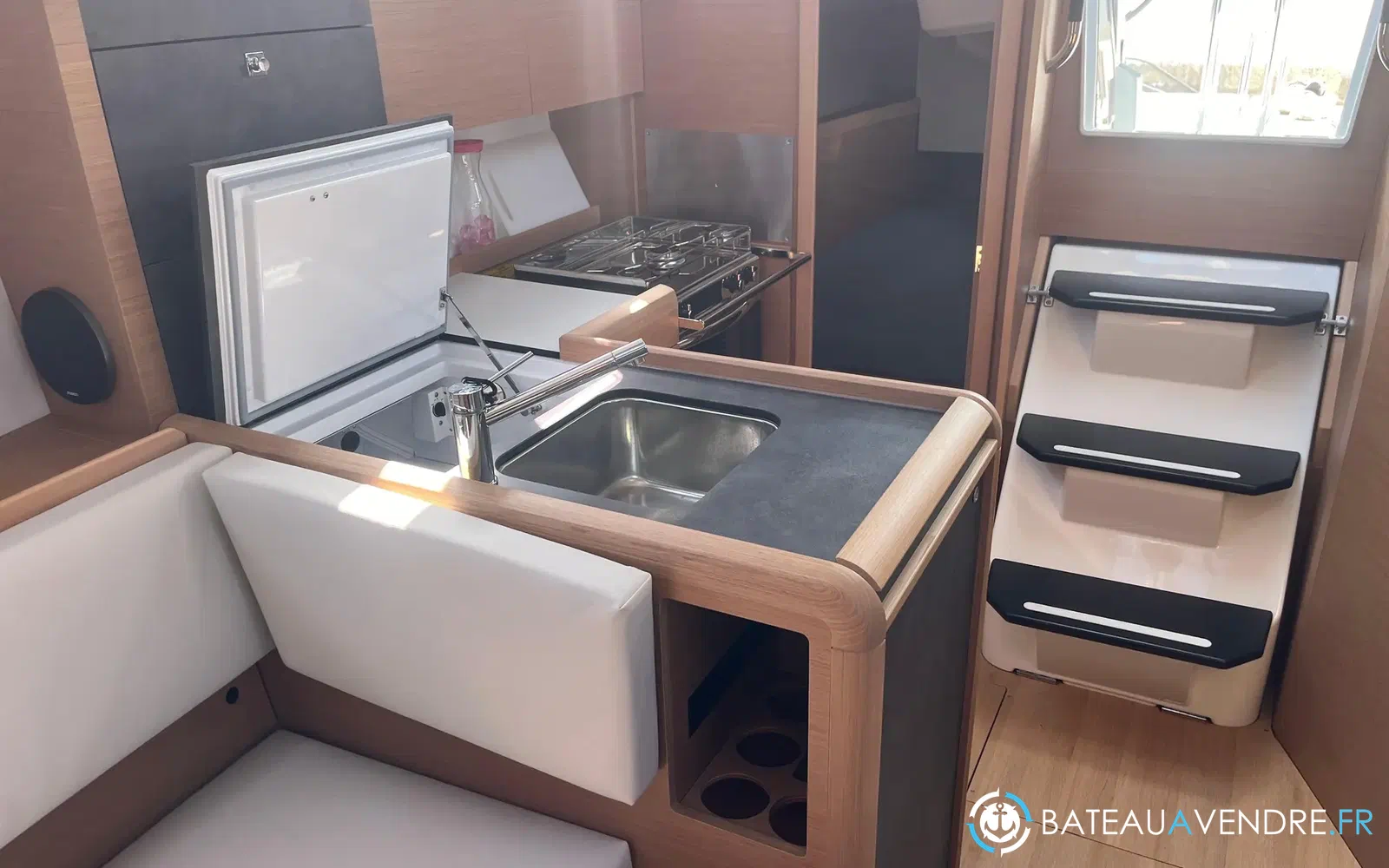 slider 9 Jeanneau Sun Odyssey 349