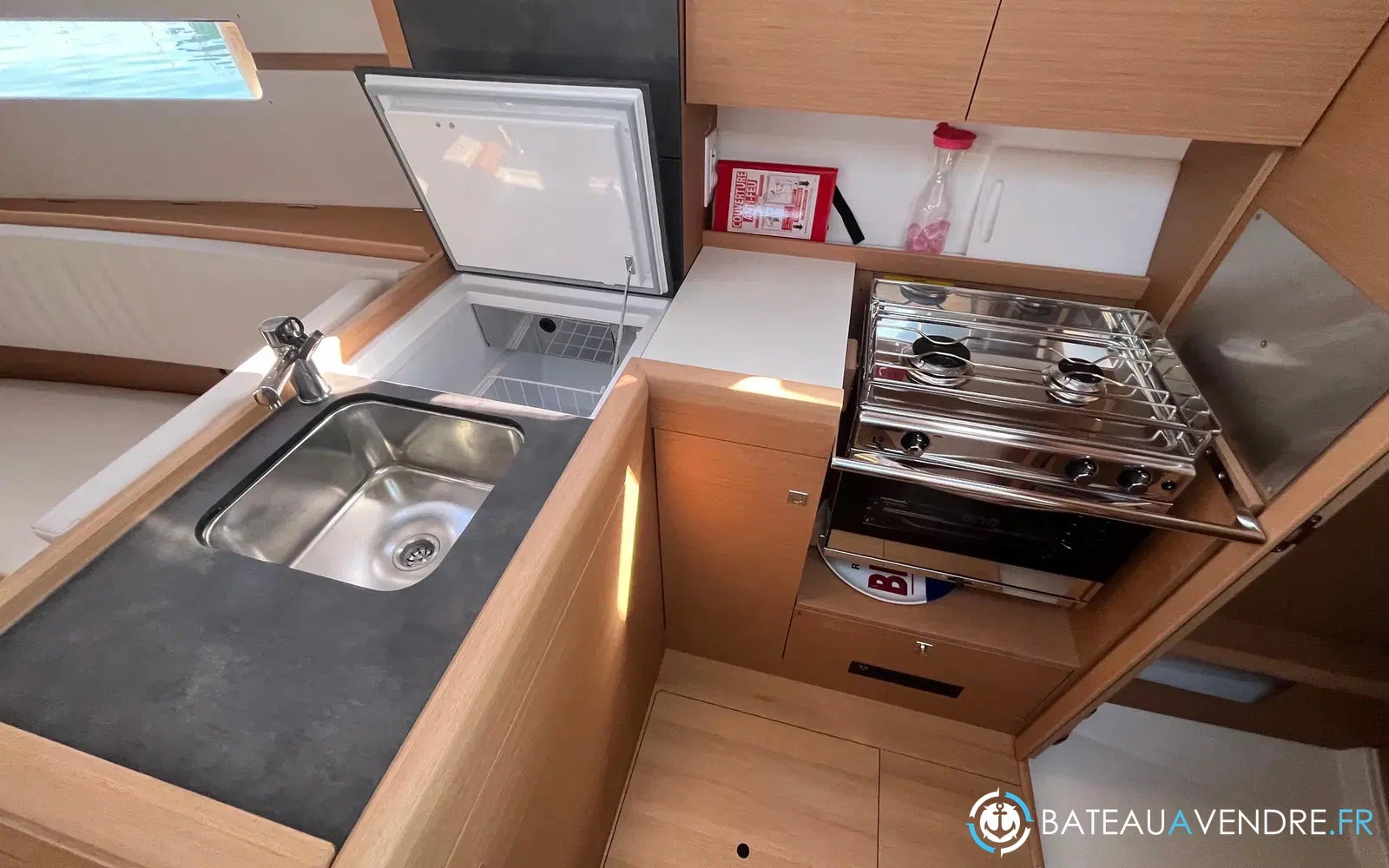 slider 10 Jeanneau Sun Odyssey 349