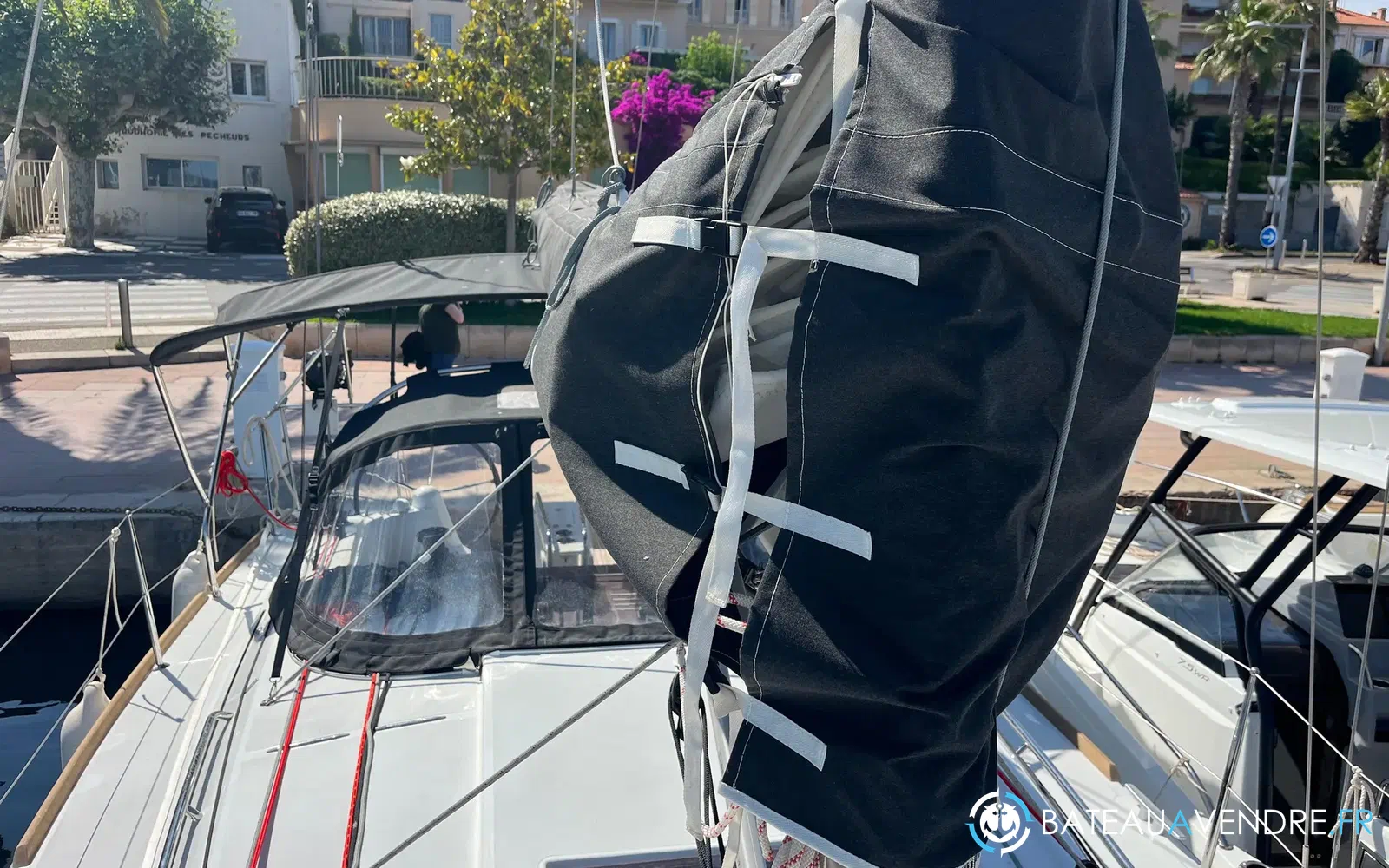 slider 11 Jeanneau Sun Odyssey 349