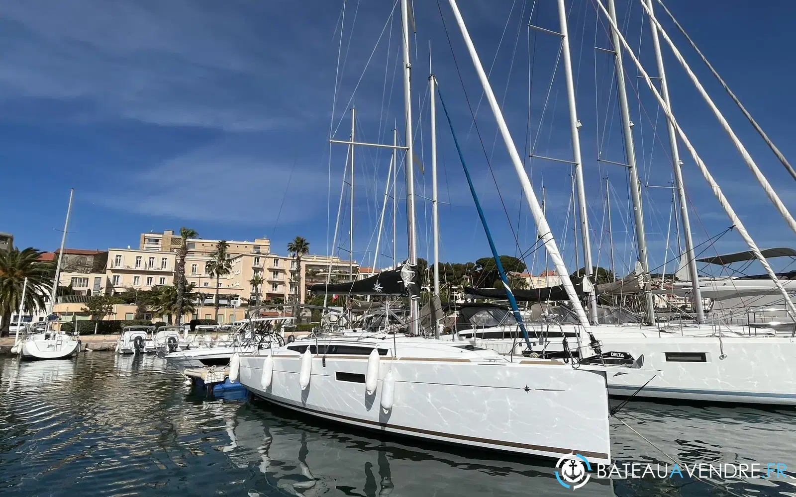 slider 1 Jeanneau Sun Odyssey 349