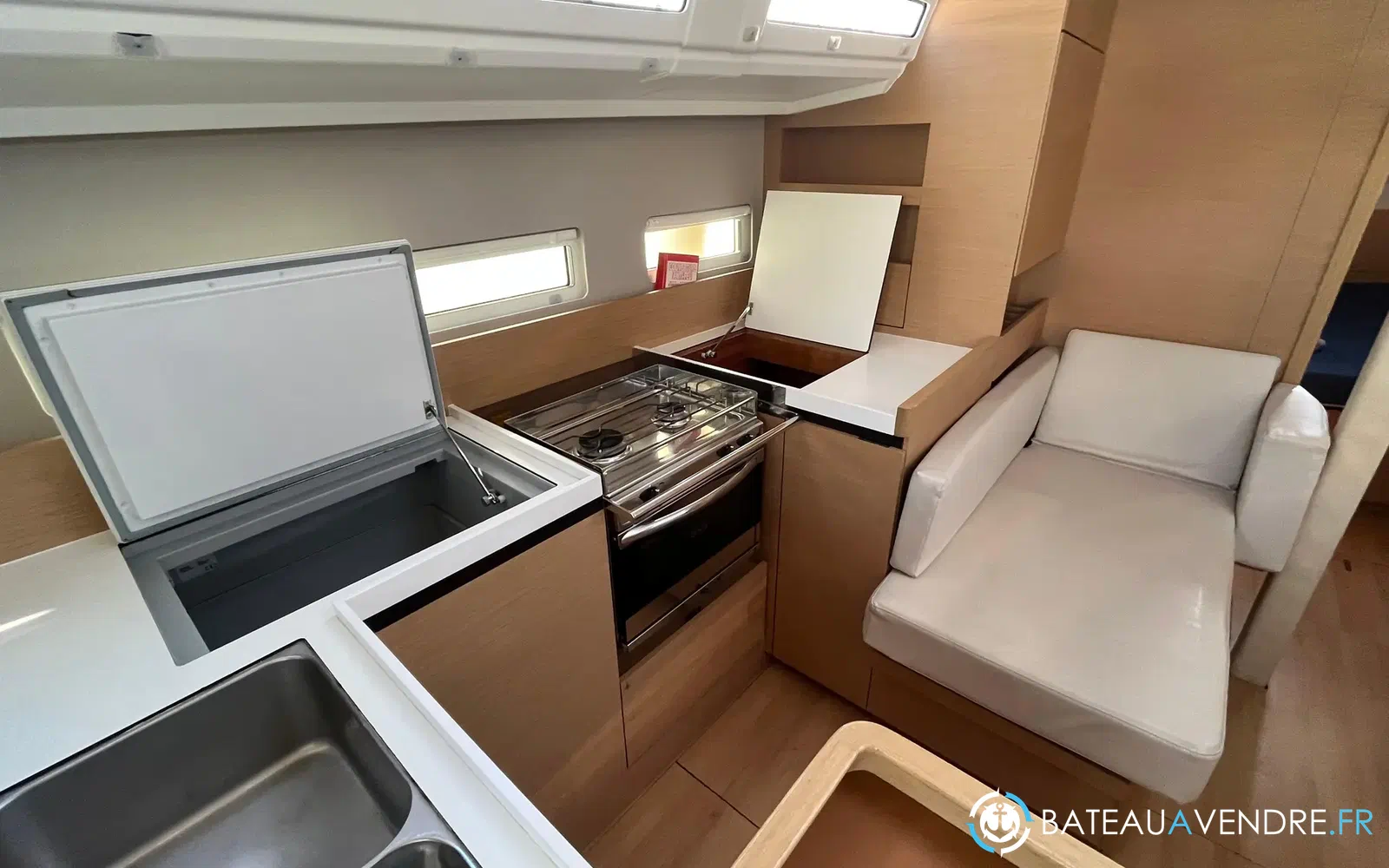 slider 3 Jeanneau Sun Odyssey 410