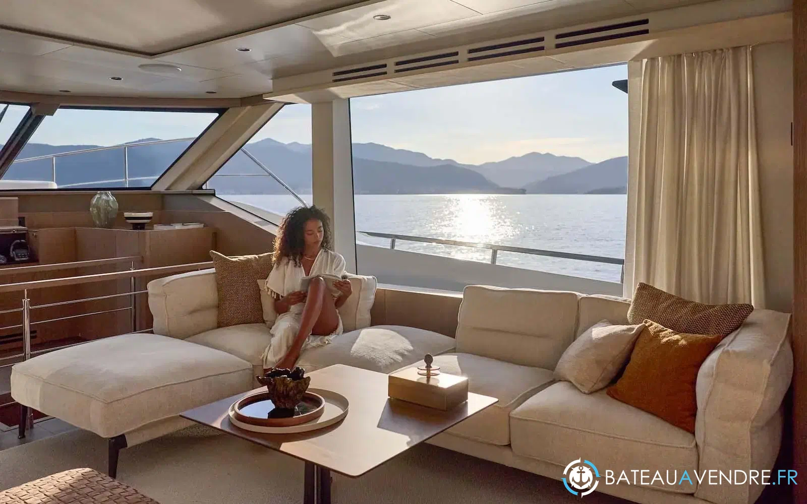 slider 5 Prestige Yachts M7