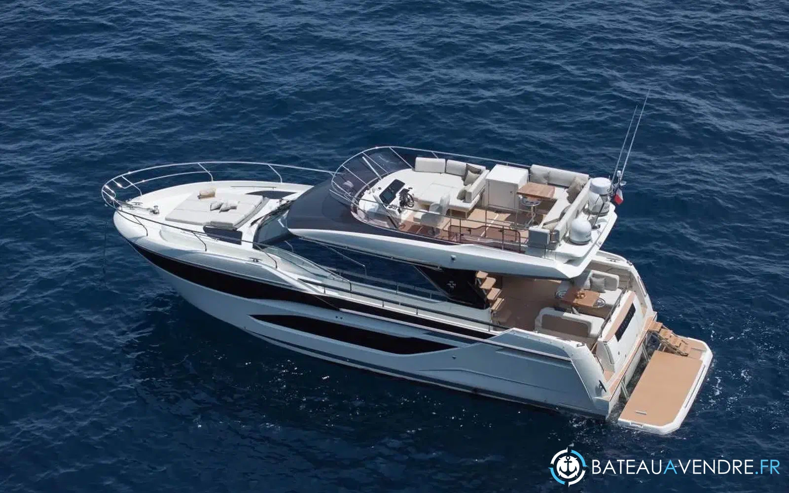 slider 10 Prestige Yachts F4.9