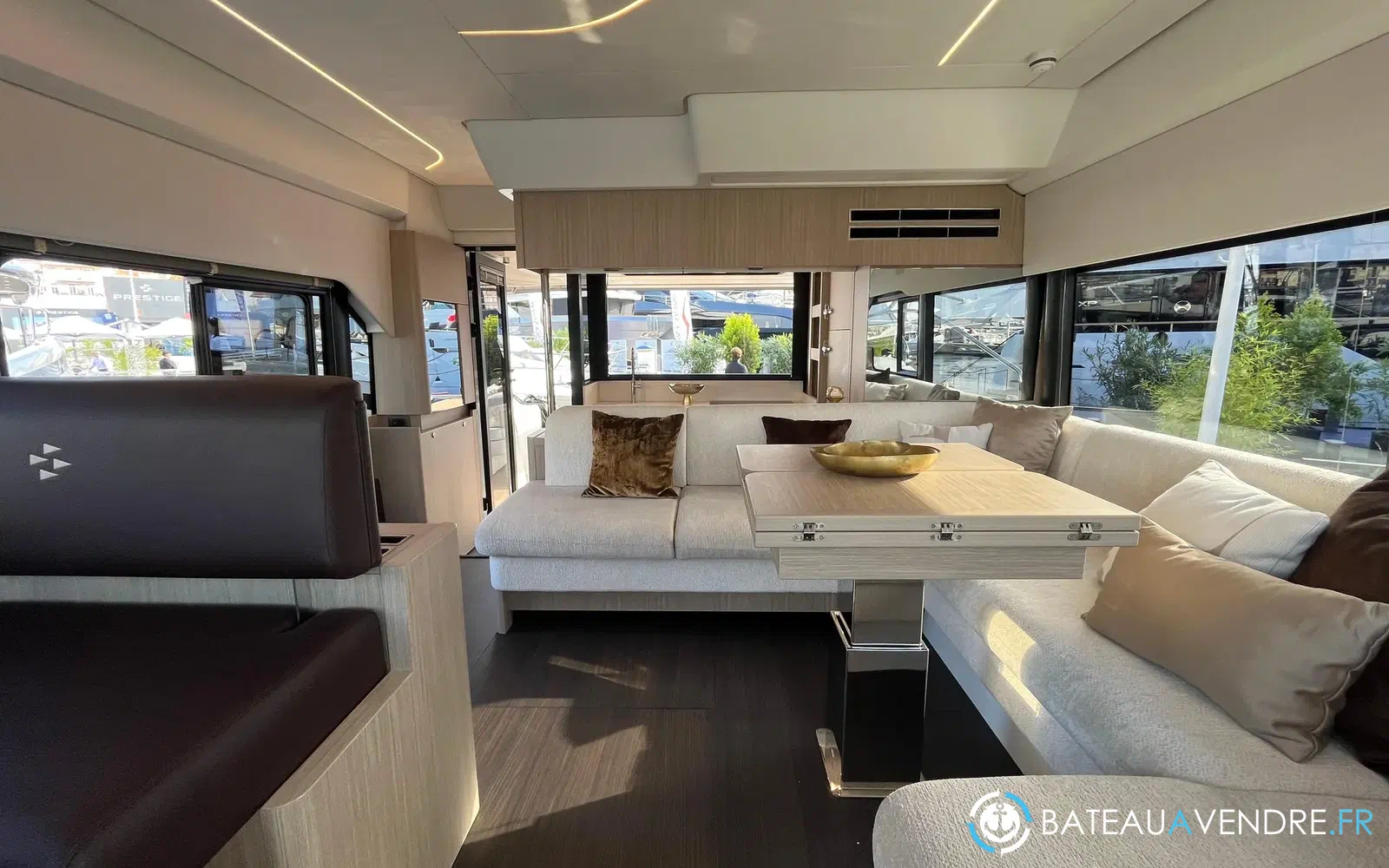 slider 3 Prestige Yachts F4.9
