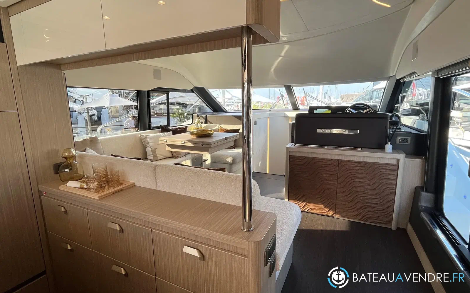 slider 4 Prestige Yachts F4.9