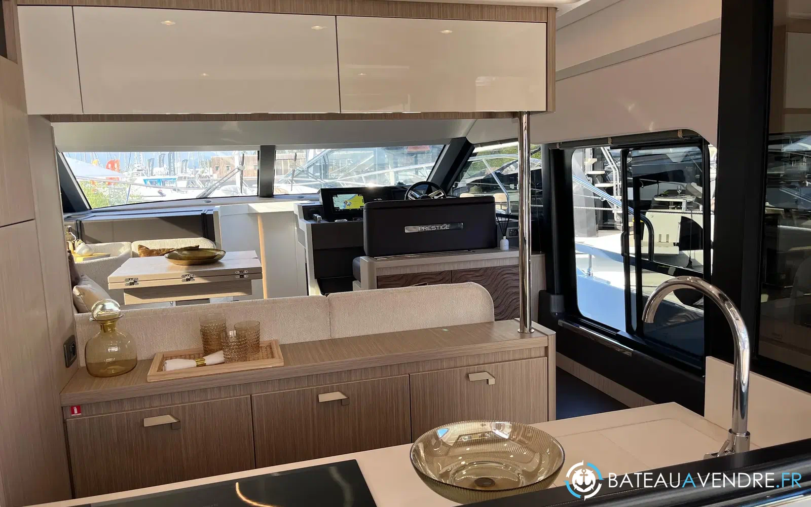 slider 5 Prestige Yachts F4.9