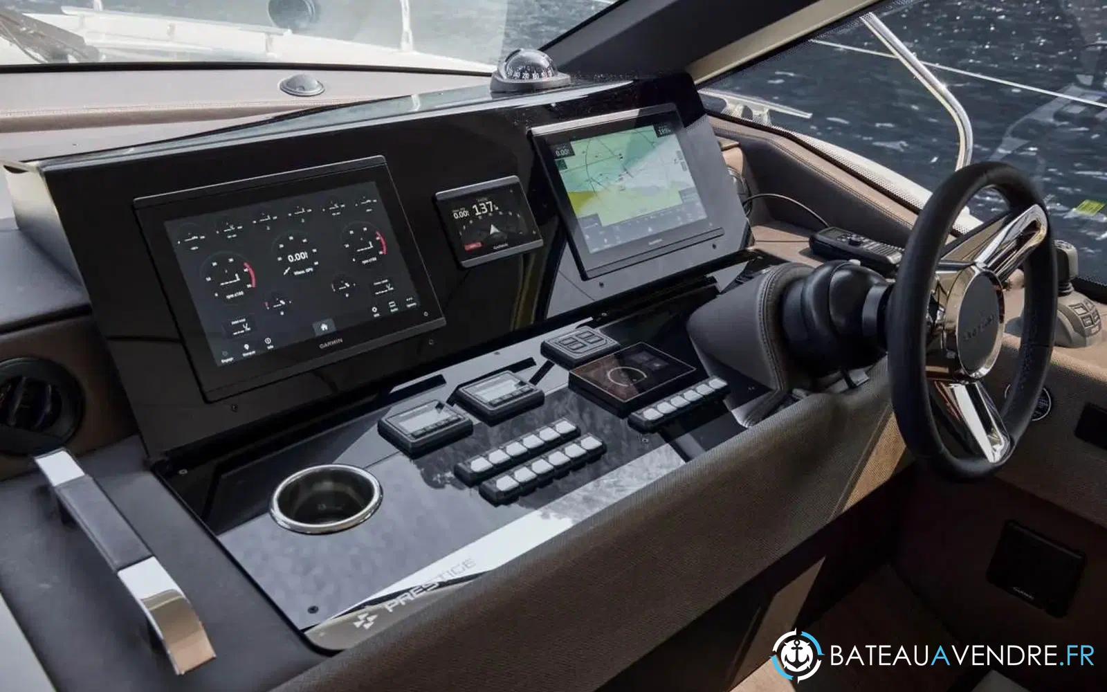 slider 6 Prestige Yachts F4.9
