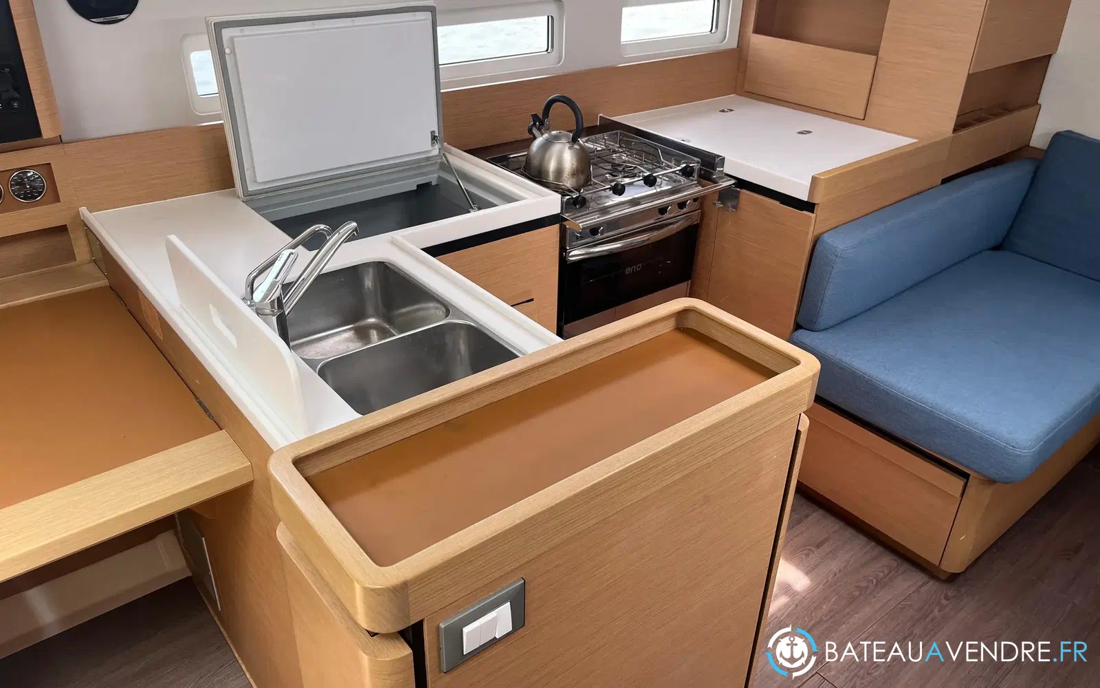 slider 5 Jeanneau Sun Odyssey 410