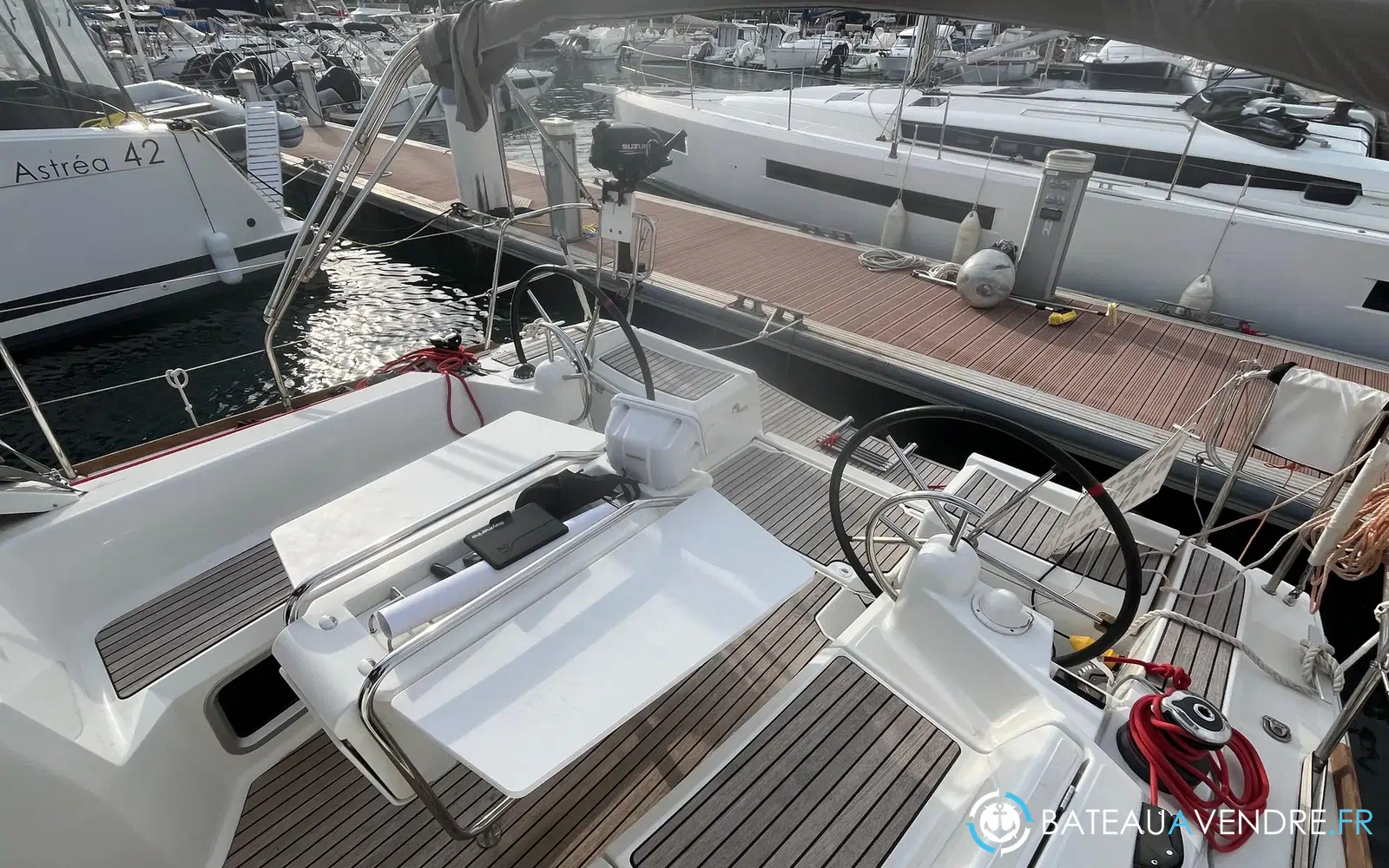 slider 8 Jeanneau Sun Odyssey 389