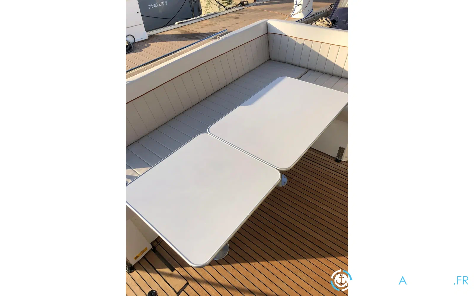 slider 12 Jeanneau NC 37