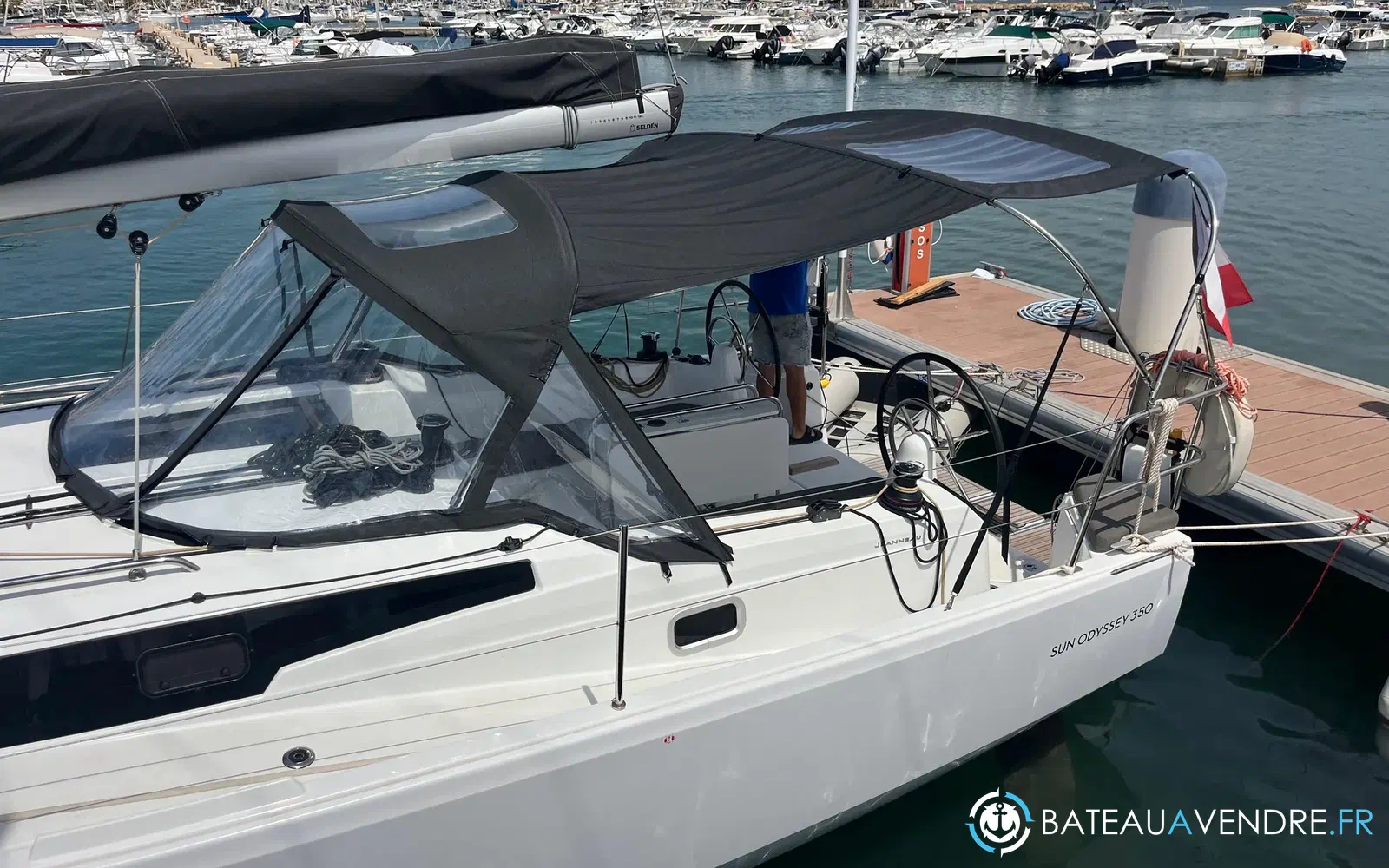 slider 10 Jeanneau sun odyssey 350