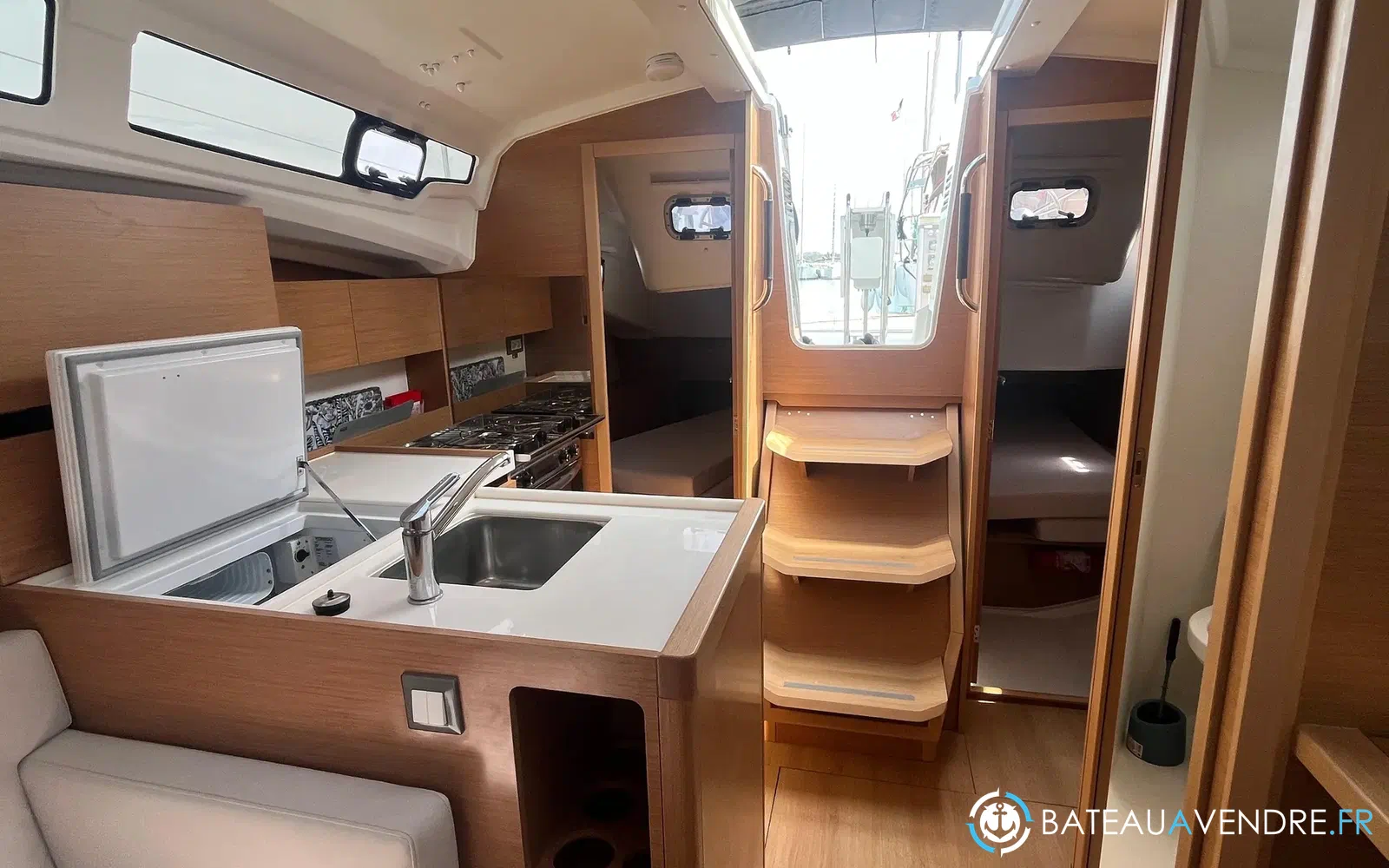 slider 5 Jeanneau sun odyssey 350