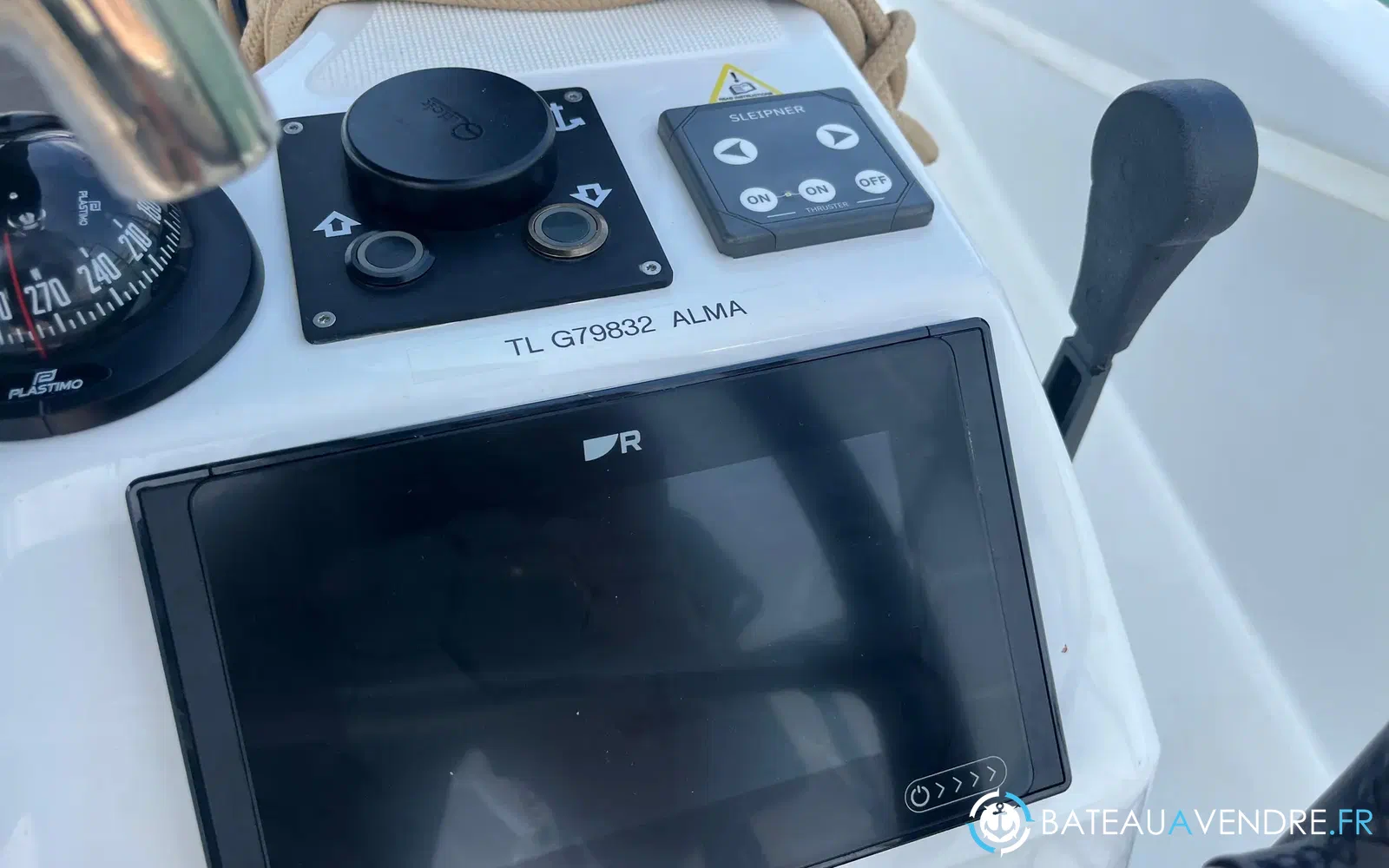 slider 8 Jeanneau sun odyssey 350