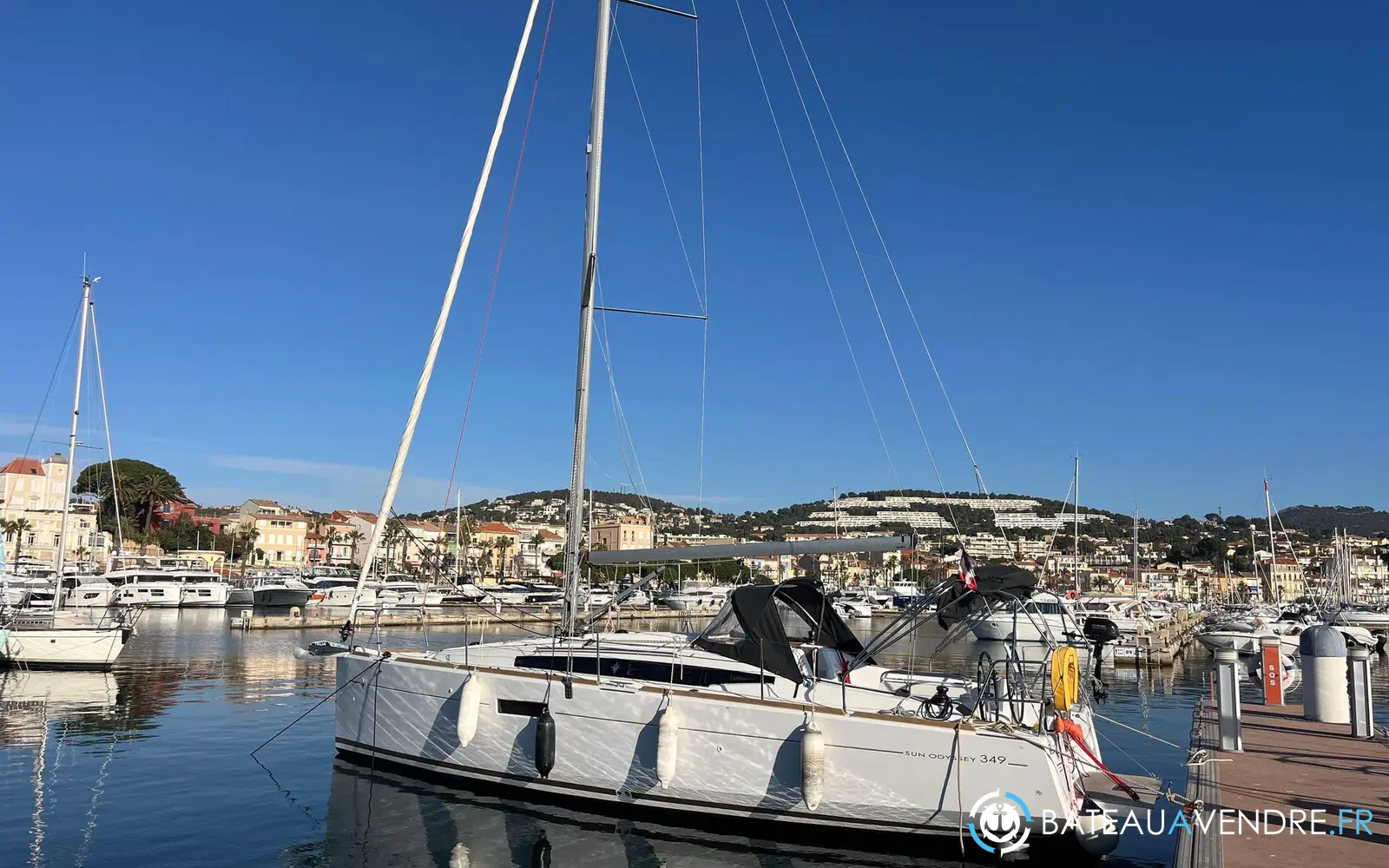 slider 9 Jeanneau Sun Odyssey 349