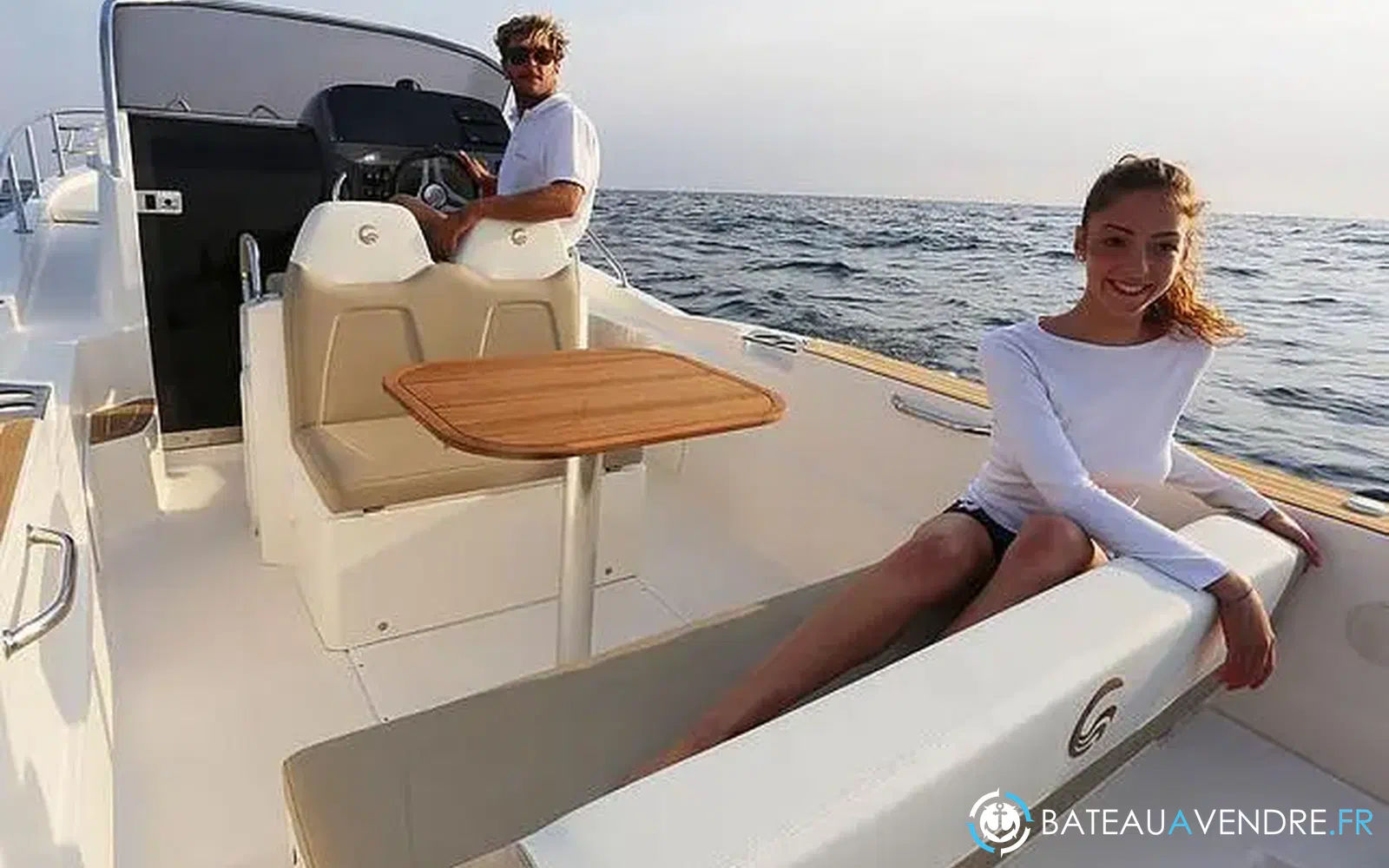 slider 19 Capelli Tempest 900 WA