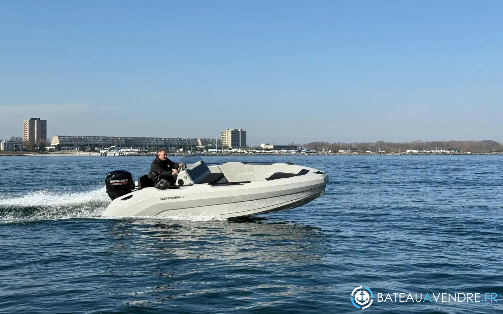 slider 0 Seastorm 17