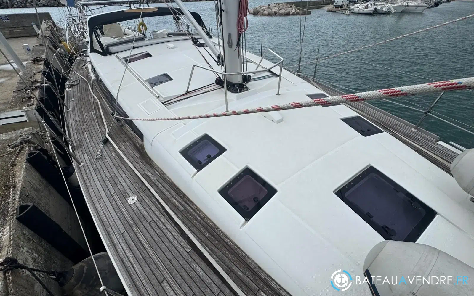 slider 11 Beneteau Sense 50