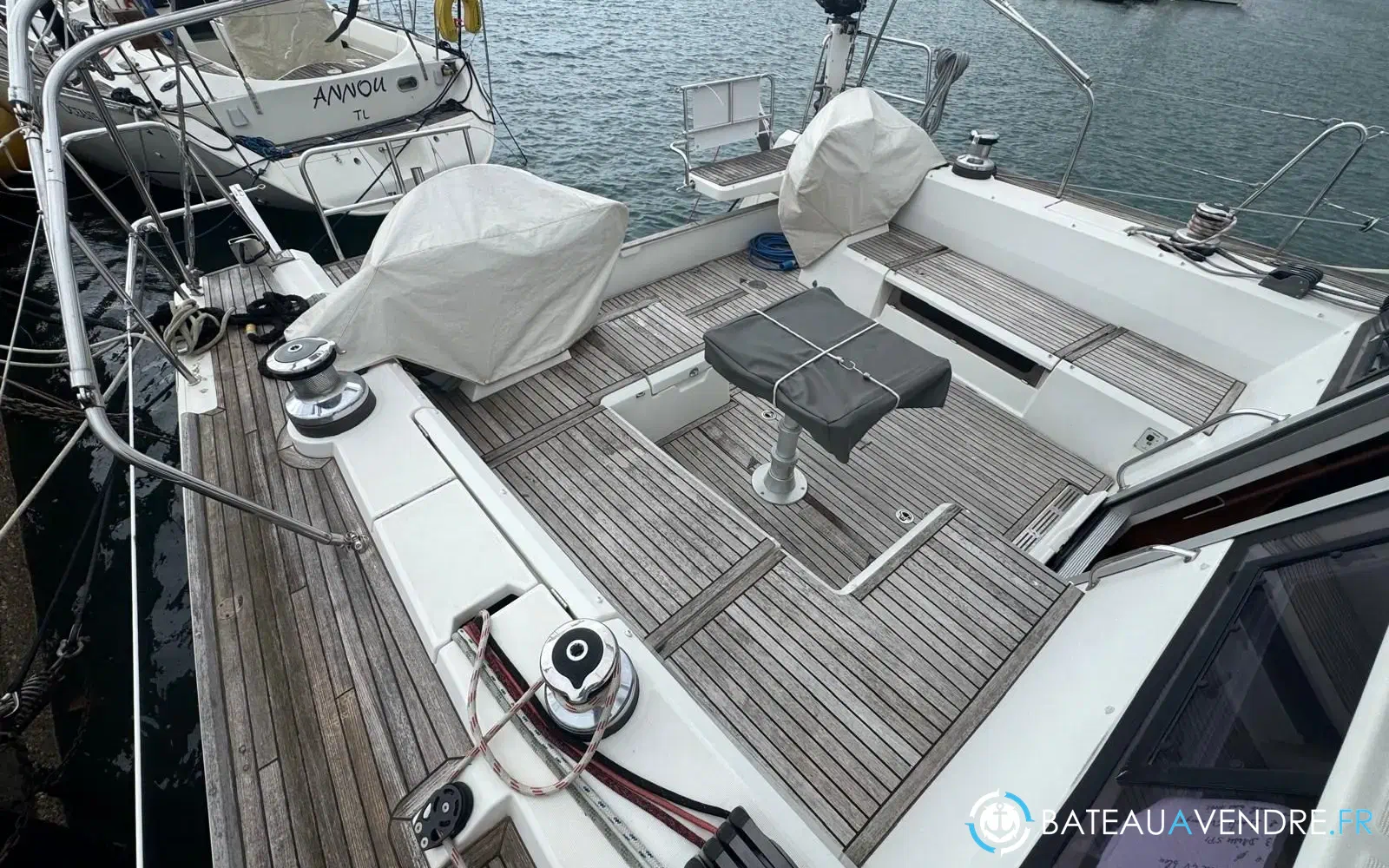 slider 14 Beneteau Sense 50