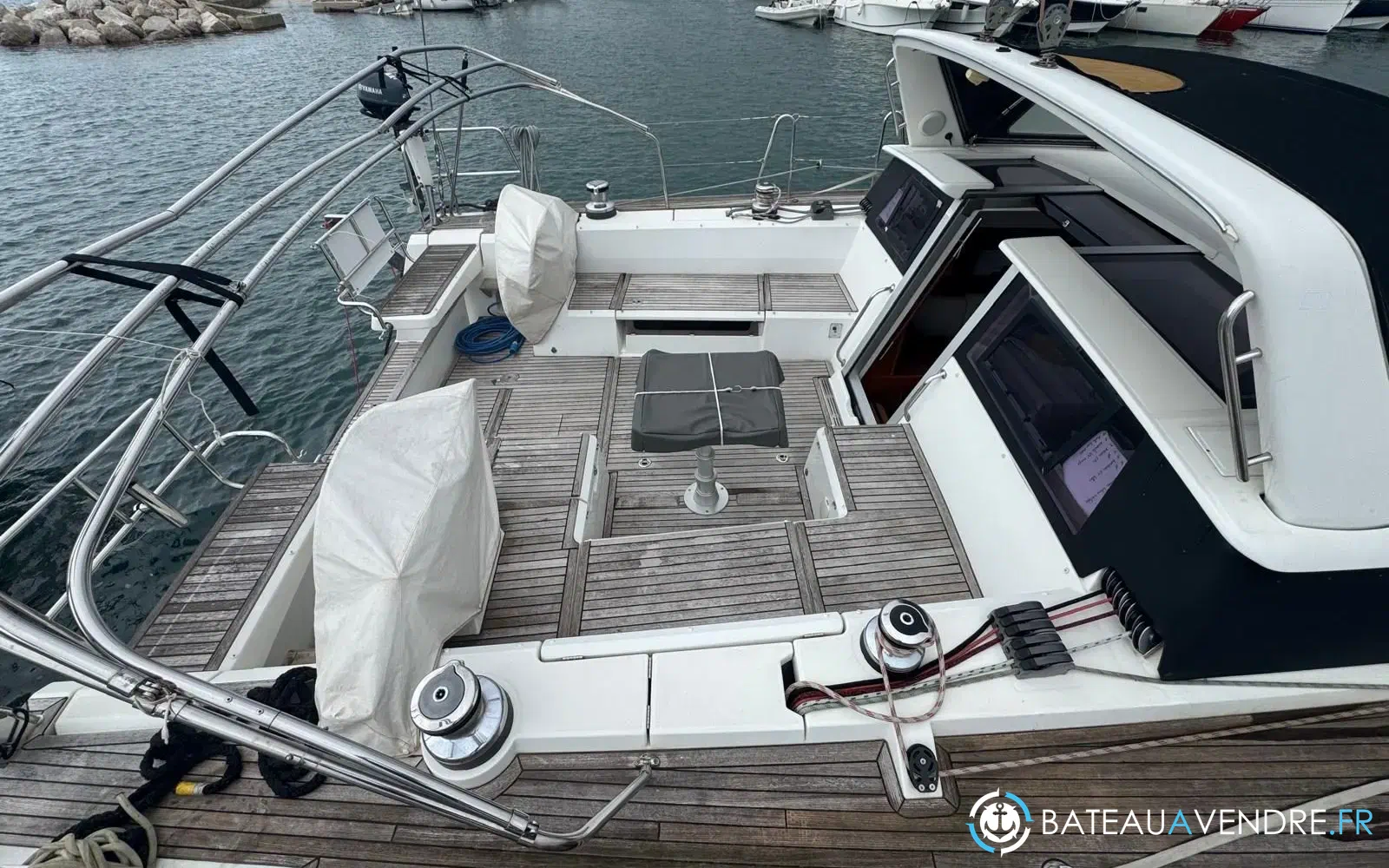 slider 15 Beneteau Sense 50