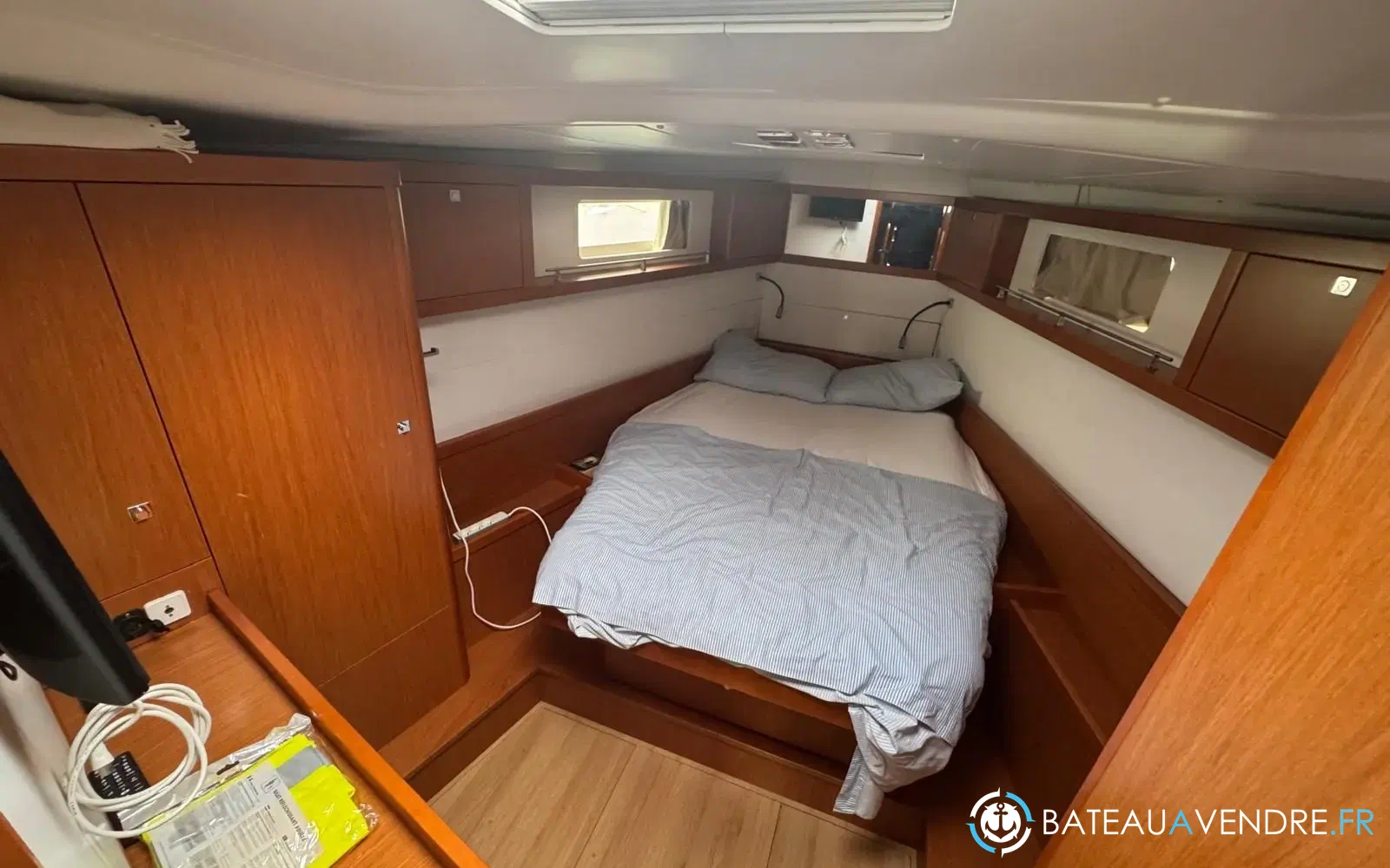 slider 32 Beneteau Sense 50
