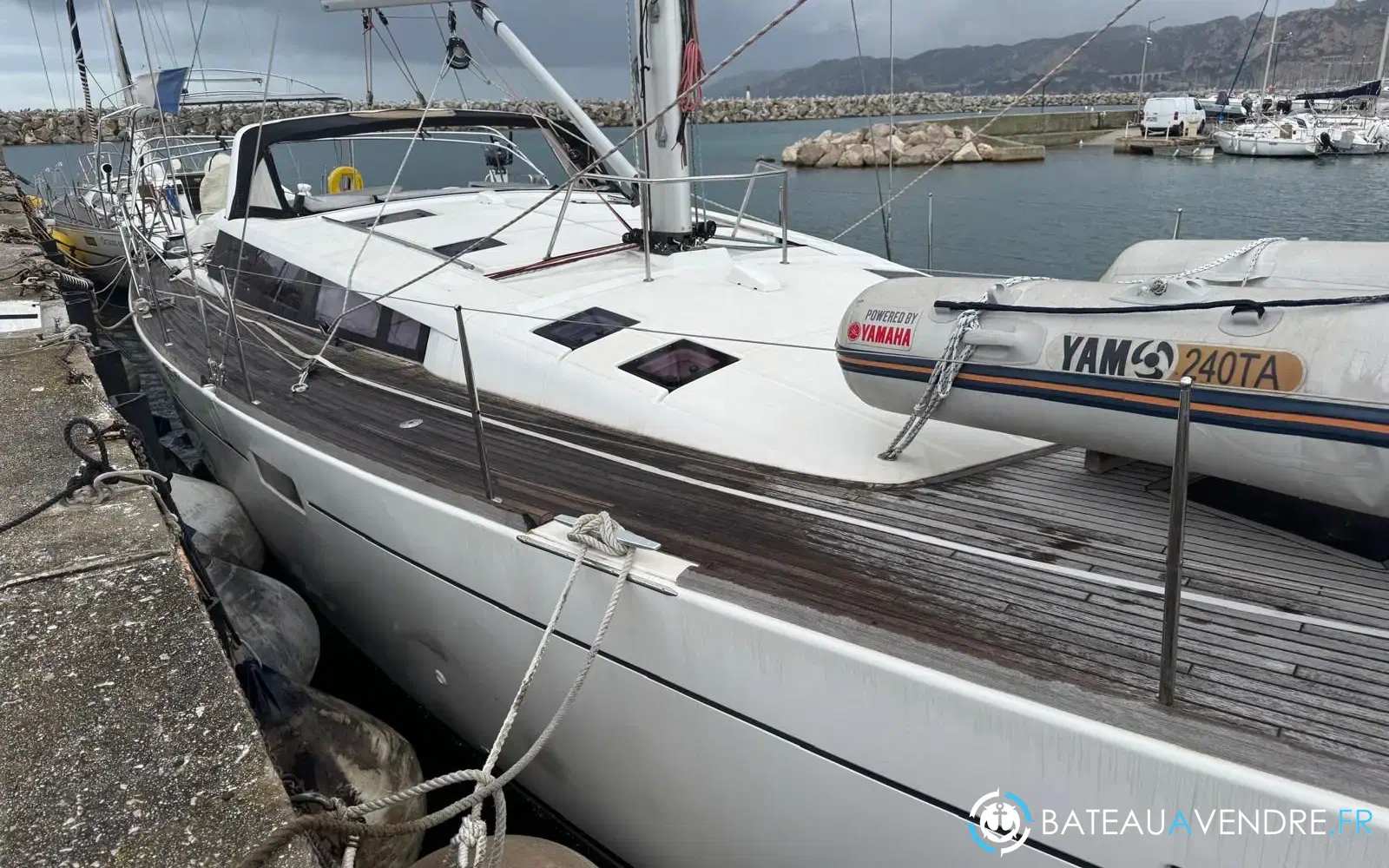 slider 6 Beneteau Sense 50