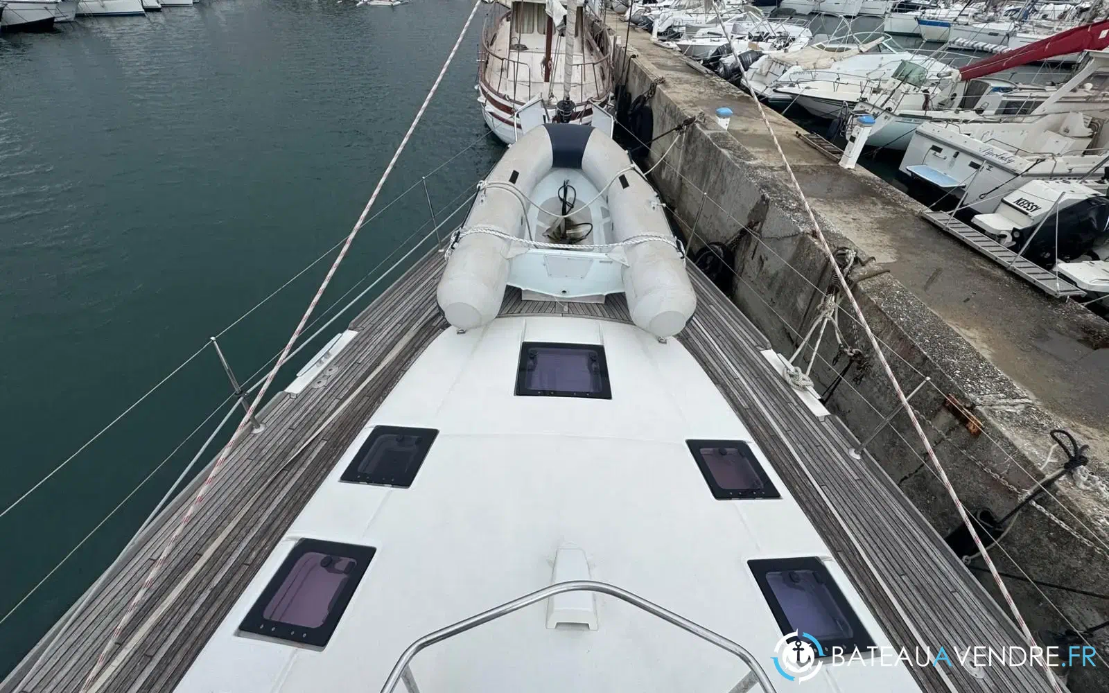 slider 8 Beneteau Sense 50