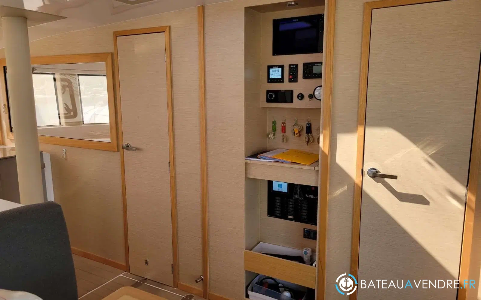 slider 13 Neel Trimarans Neel 47