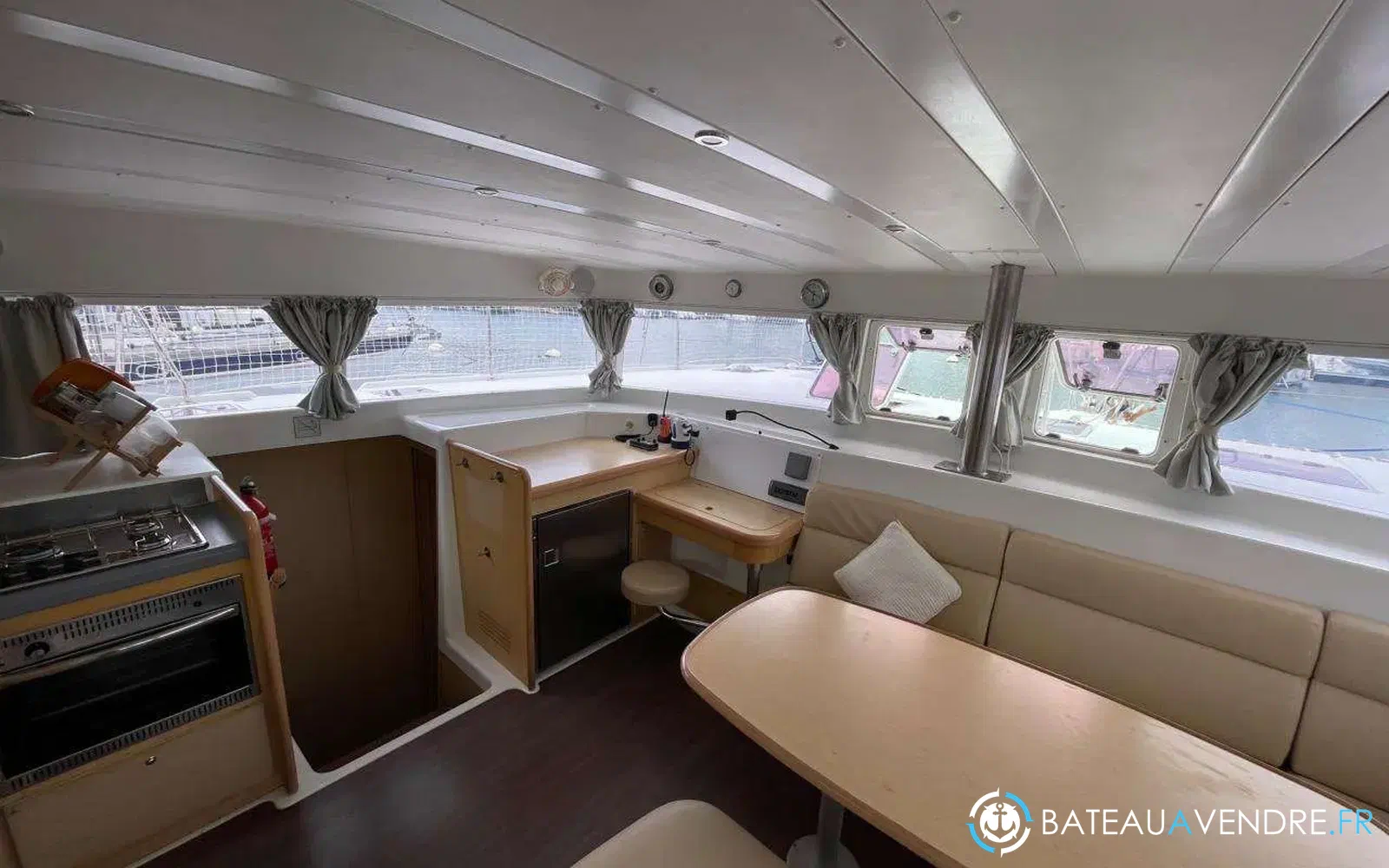 slider 16 Lagoon 421