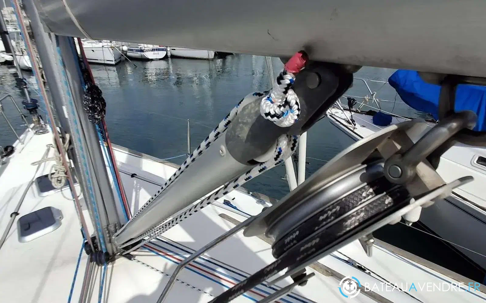 slider 6 Dufour 40 PERFORMANCE