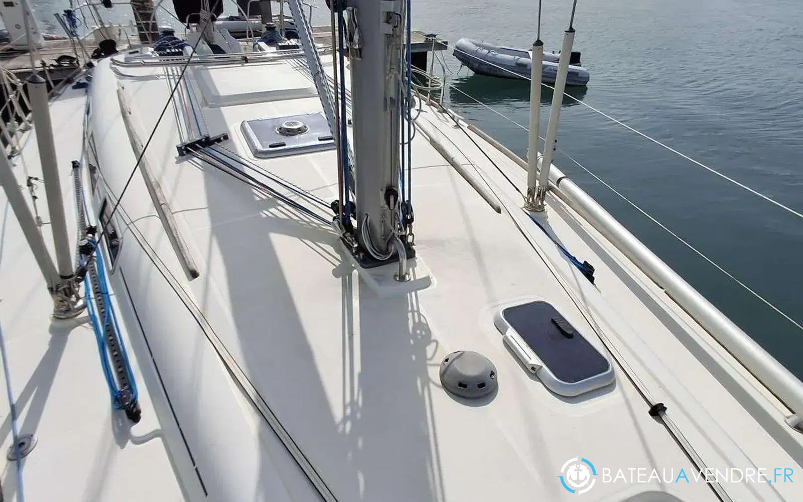 slider 7 Dufour 40 PERFORMANCE