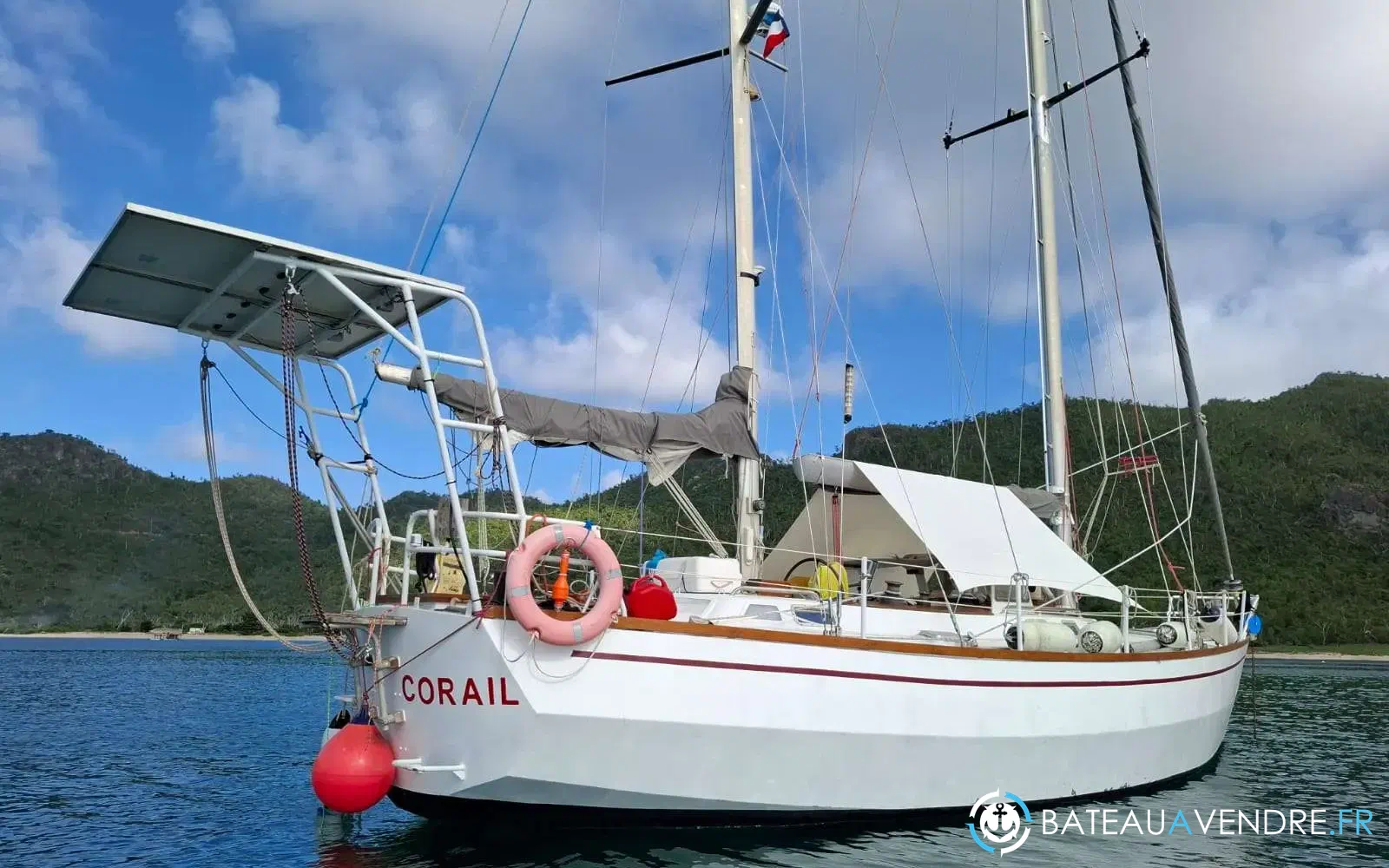 slider 1 Chantier Naval Biot Trireme 43