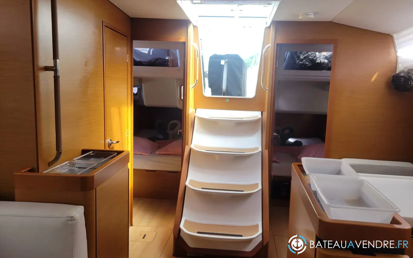 slider 26 Jeanneau Sun Odyssey 440