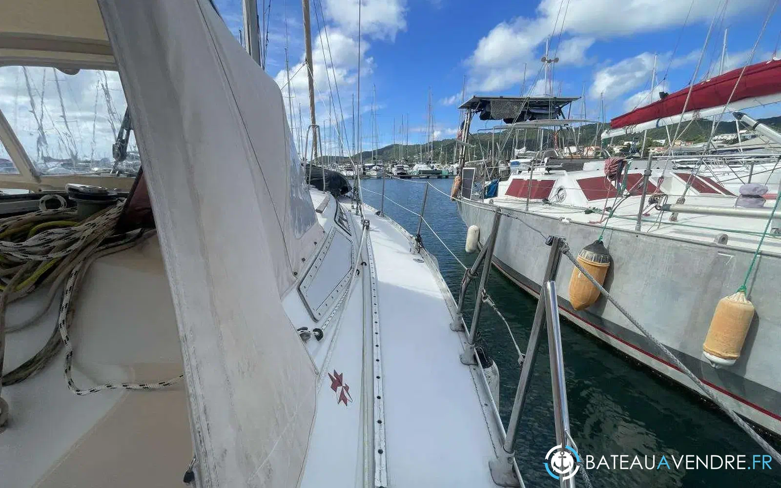 slider 3 Jeanneau Voyage 12.50
