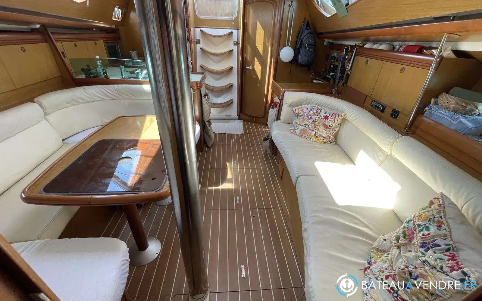 slider 17 Jeanneau Sun Odyssey 42 DS