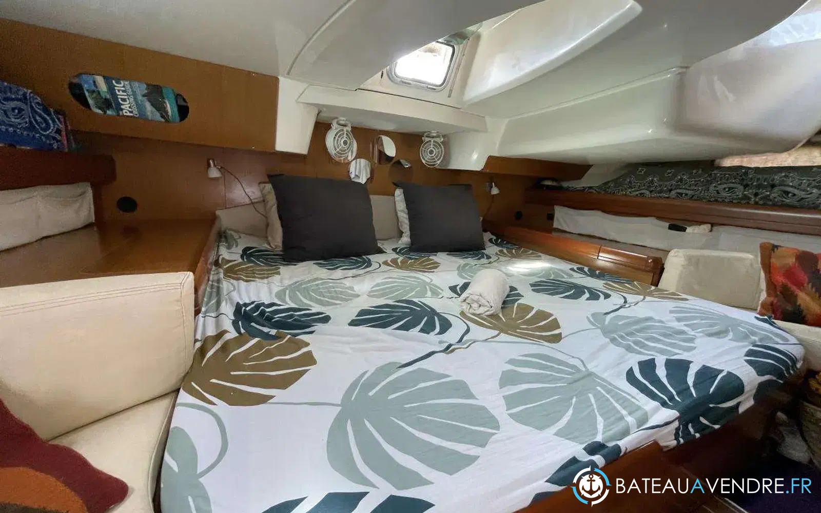 slider 19 Jeanneau Sun Odyssey 42 DS