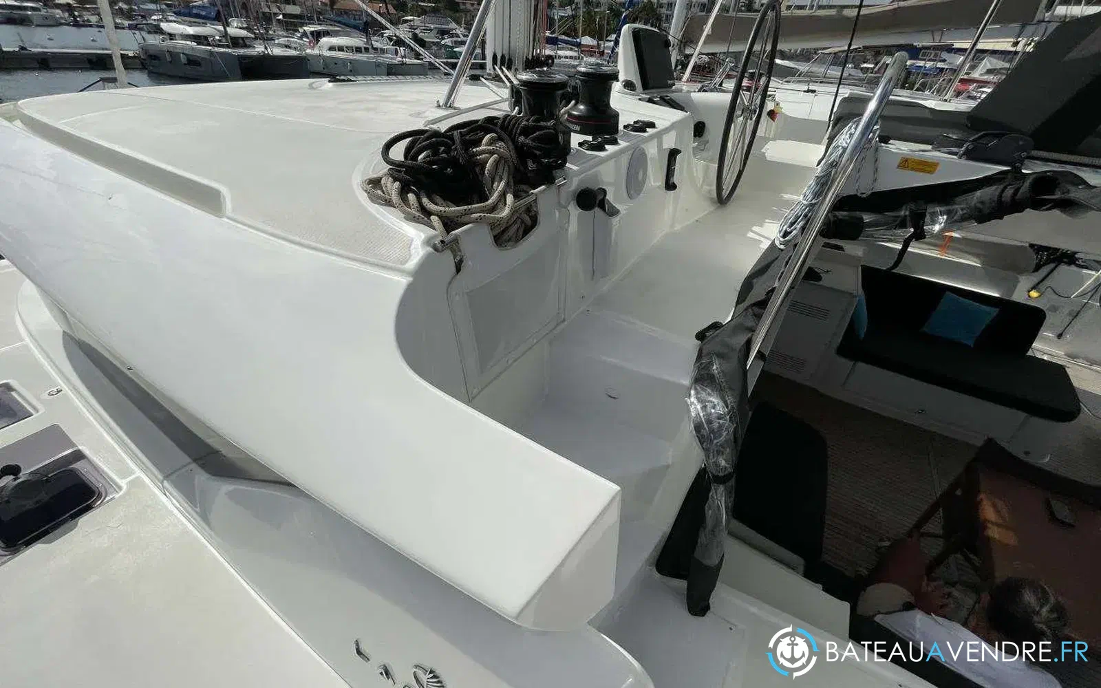 slider 16 Lagoon 46