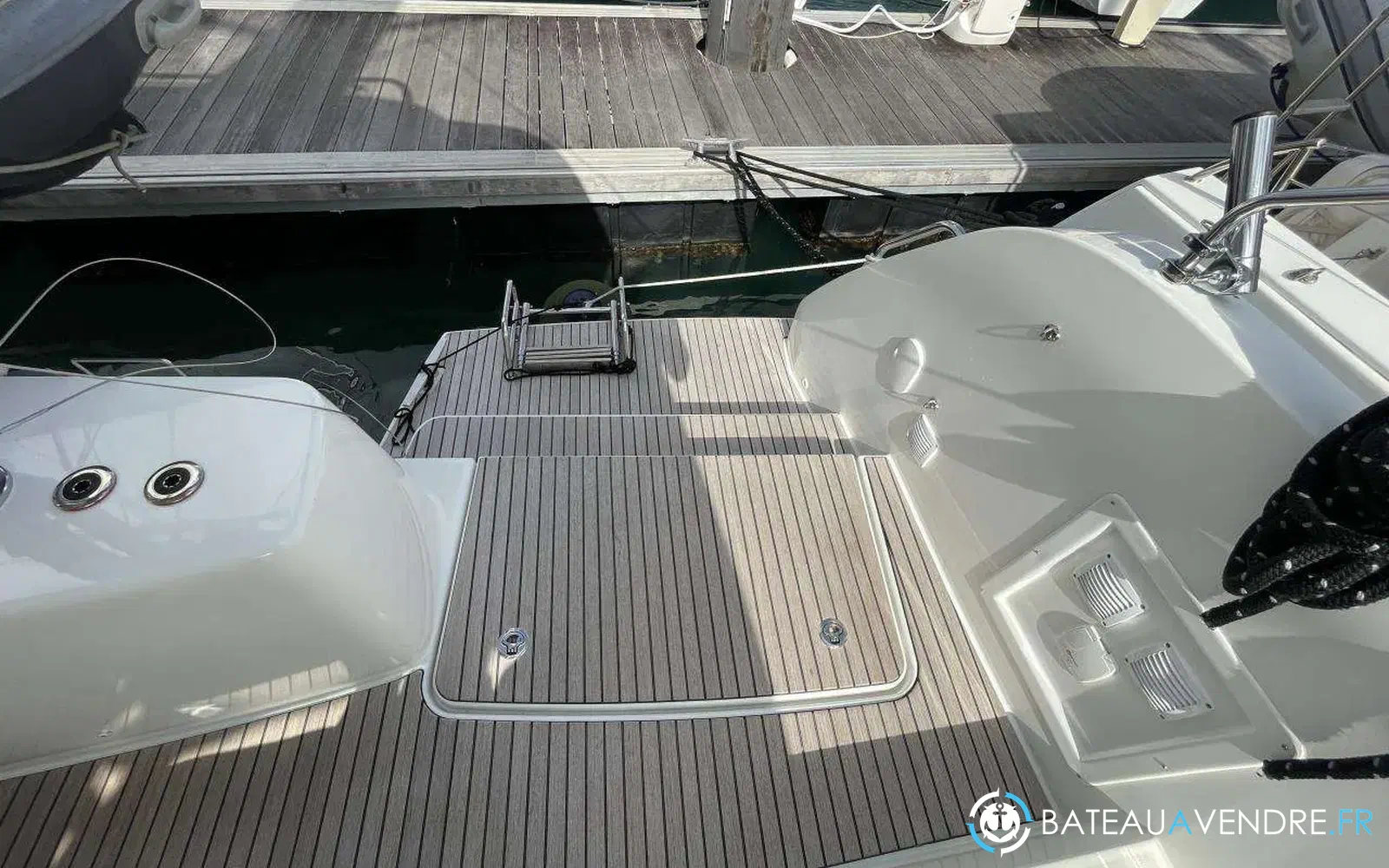 slider 20 Lagoon 46