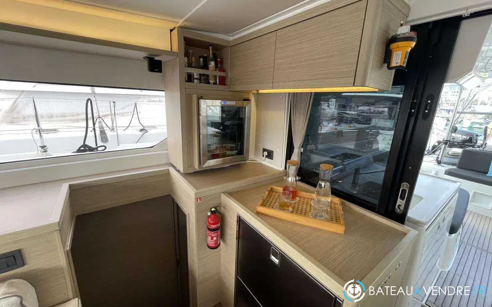 slider 31 Lagoon 46