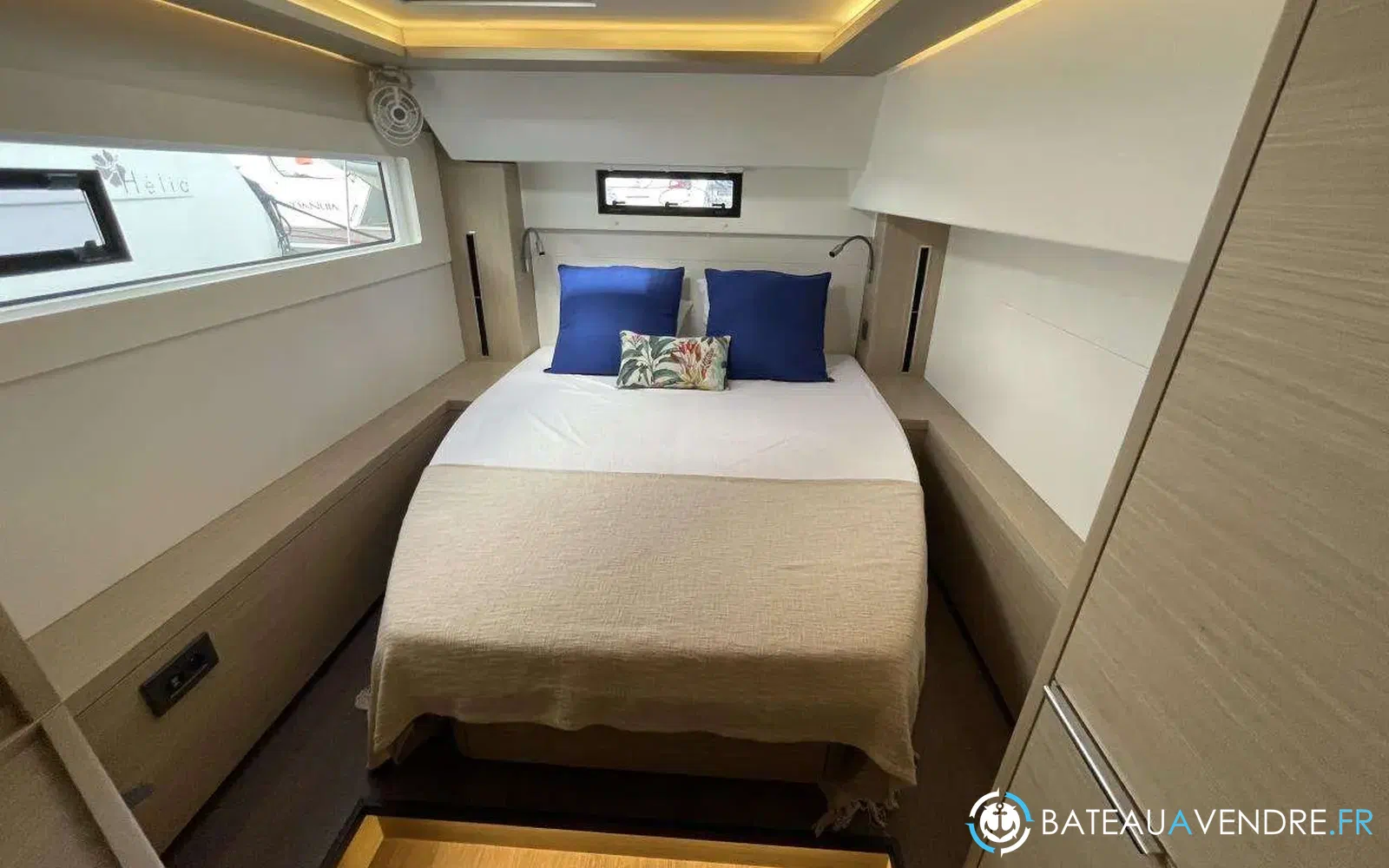 slider 33 Lagoon 46
