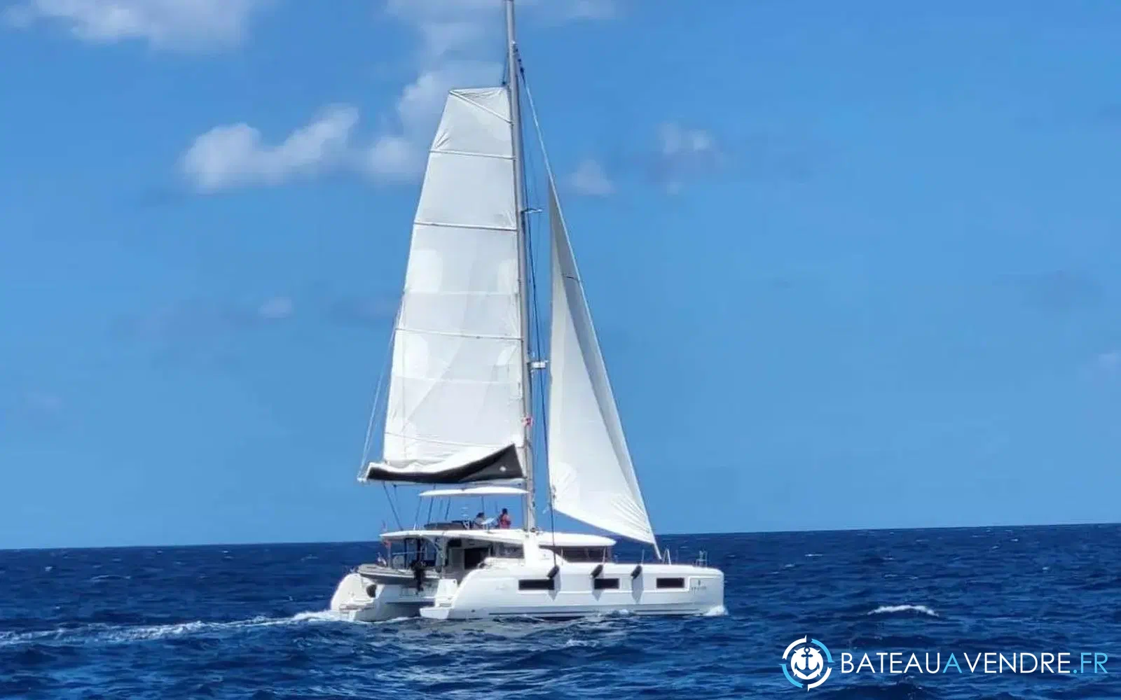 slider 3 Lagoon 46