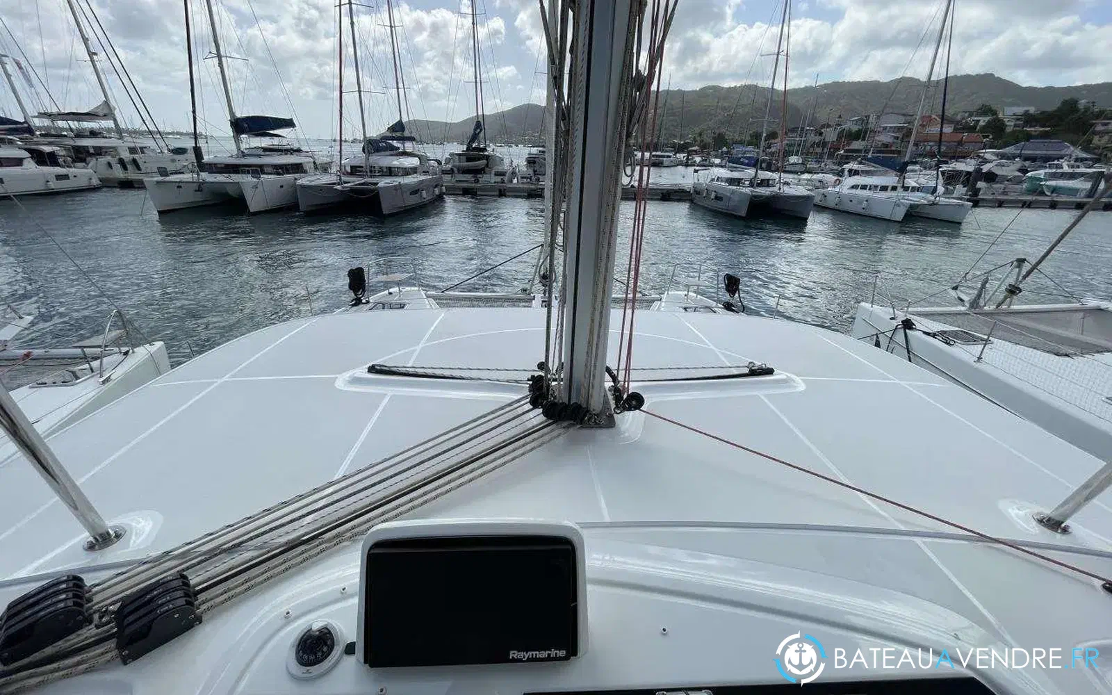 slider 8 Lagoon 46