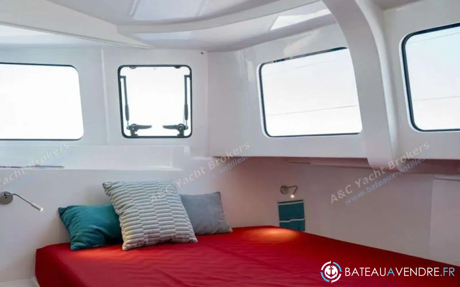 slider 33 Neel Trimarans Neel 43