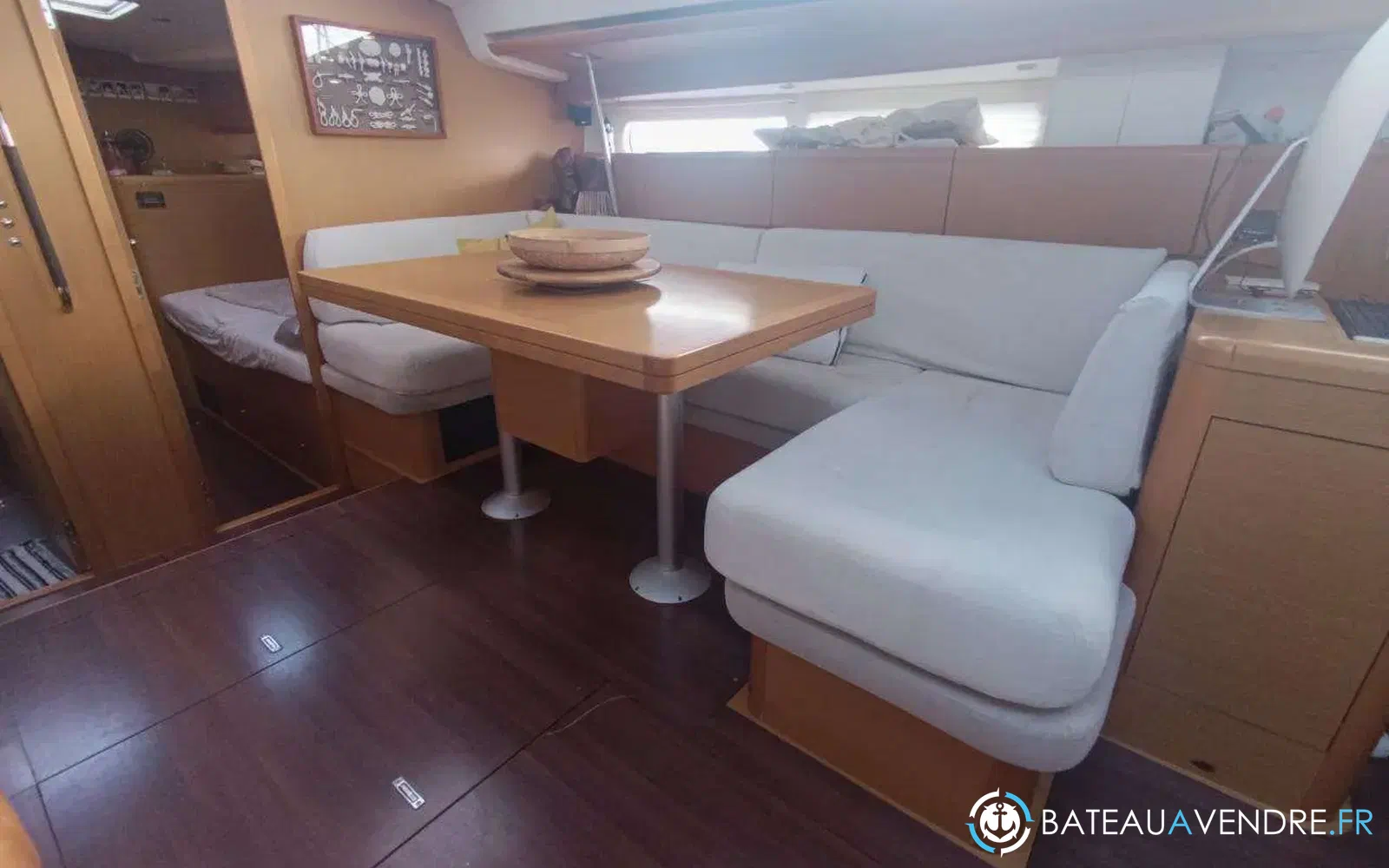slider 31 Jeanneau 57